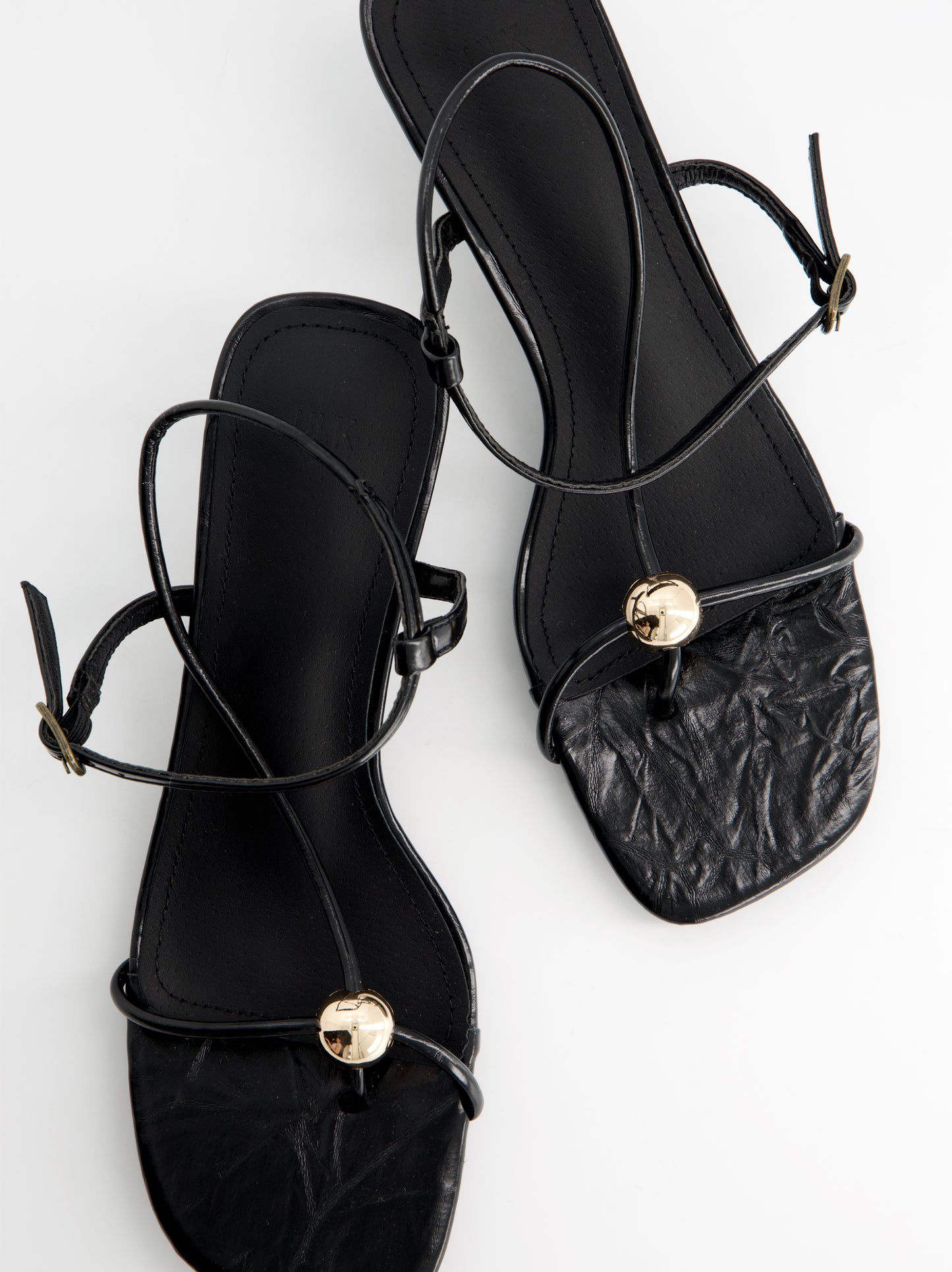 Sandalias tiras finas tacón bajo - Bolly