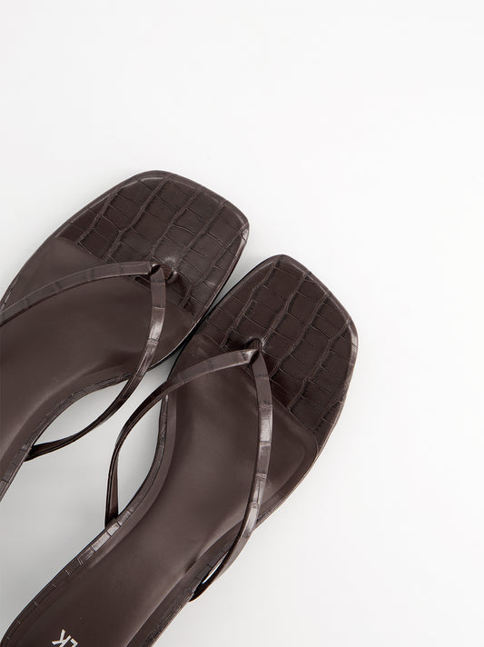 Sandalias de dedo con tacón mini - Arlet