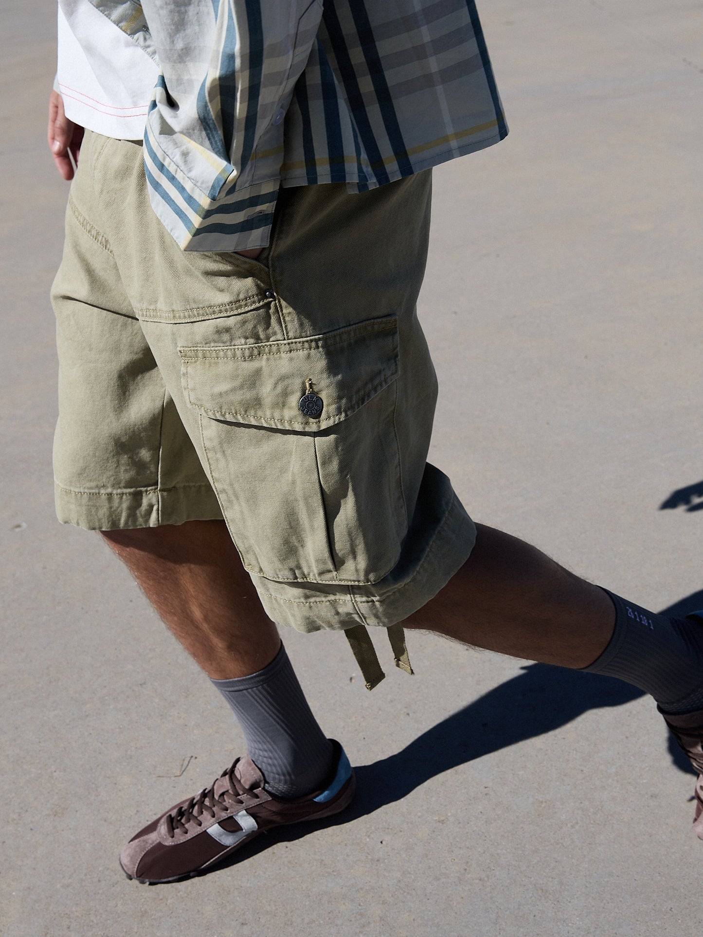 Adjustable cargo shorts - Cashmere