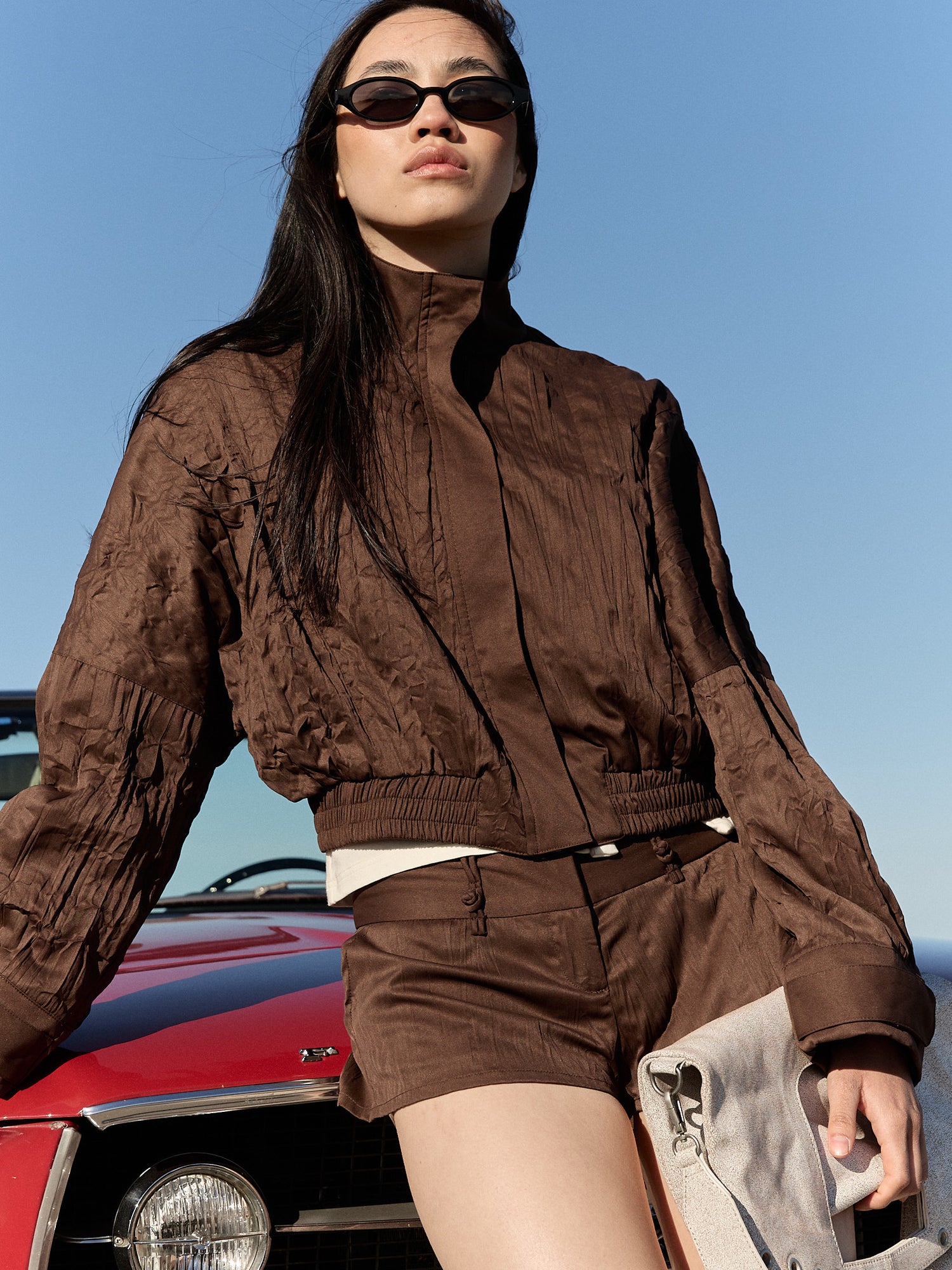 Cazadora bomber cropped efecto arrugado Bette