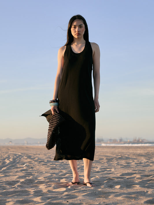 Flowy black dress with slit hem - Gib