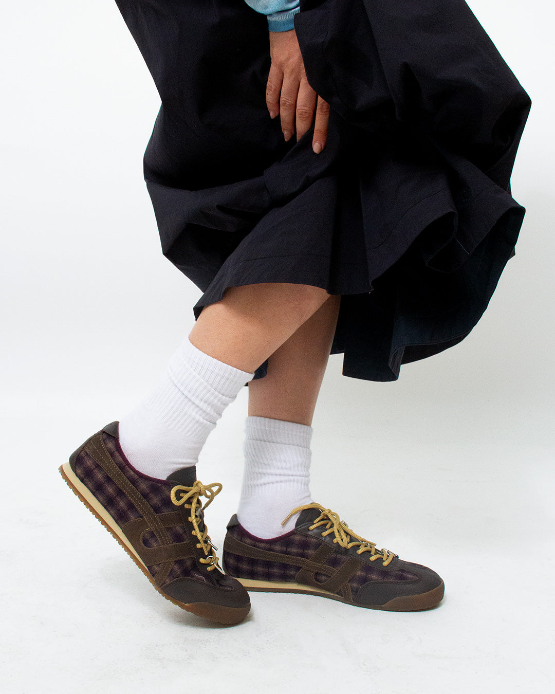 Checked sneakers with metallic charms - Onyx