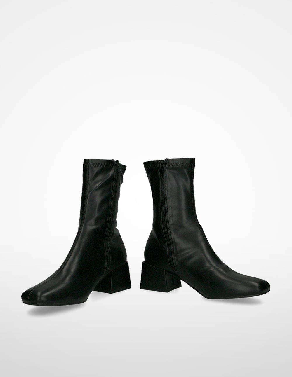 Essentials by Ulanka Zaura - Heeled ankle boot