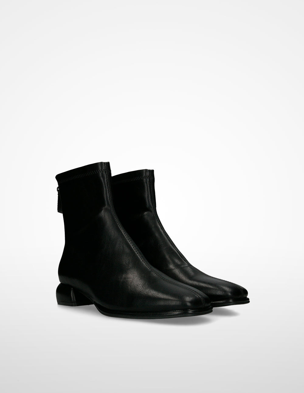 Essentials by Ulanka Emery - Ankle boots