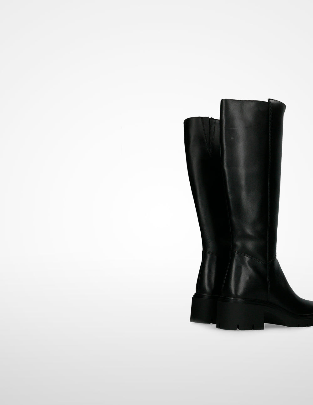 Essentials by Ulanka Roxana - Leather boots