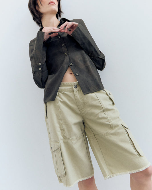 Bermuda beige cargo con bolsillos - Bruce