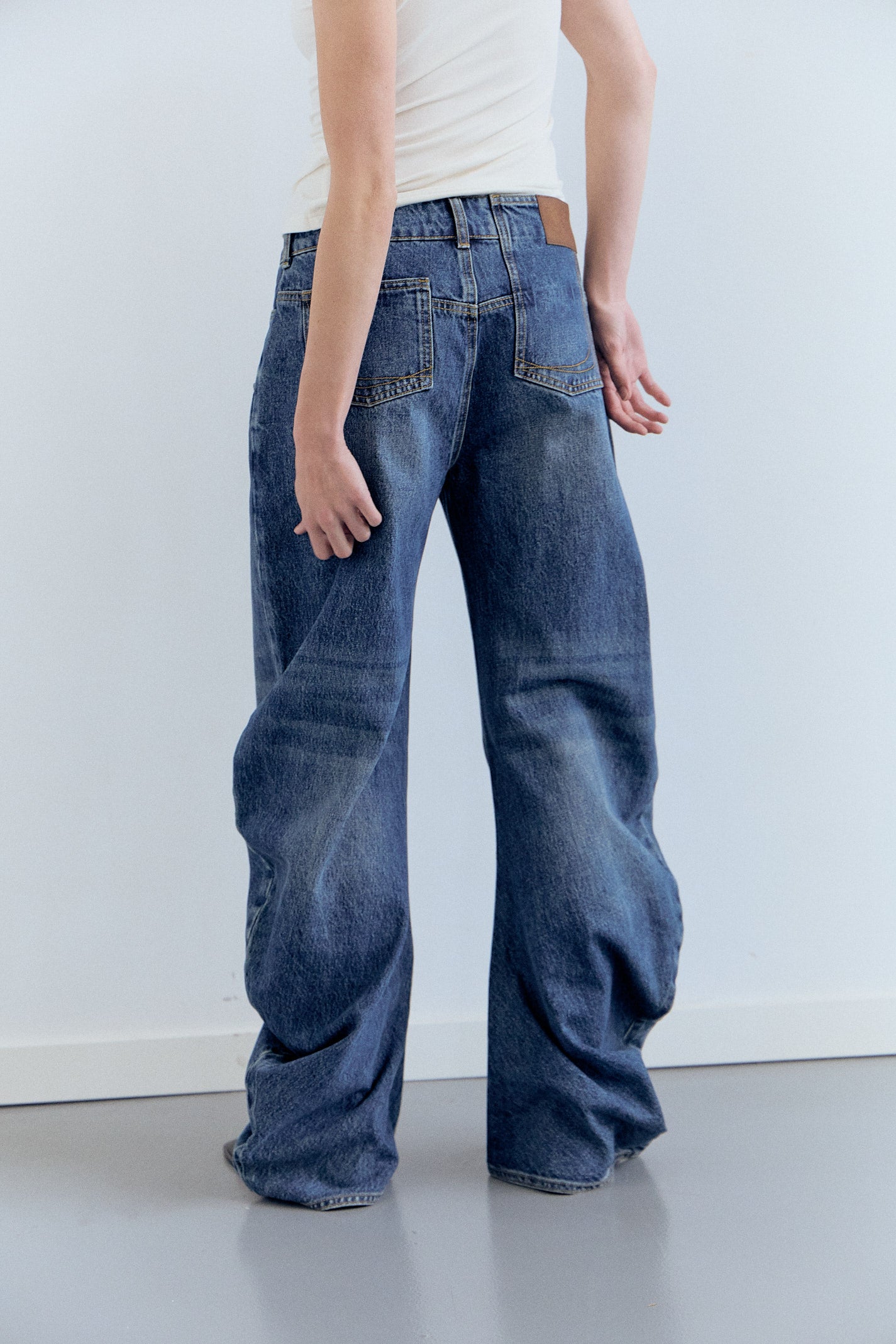Jeans de pernera curva - Jones