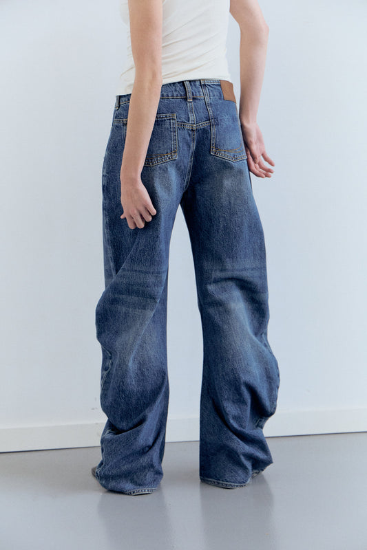 Curved-leg jeans - Jones