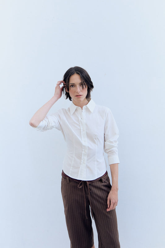 White shirt with back adjustment - Mirae