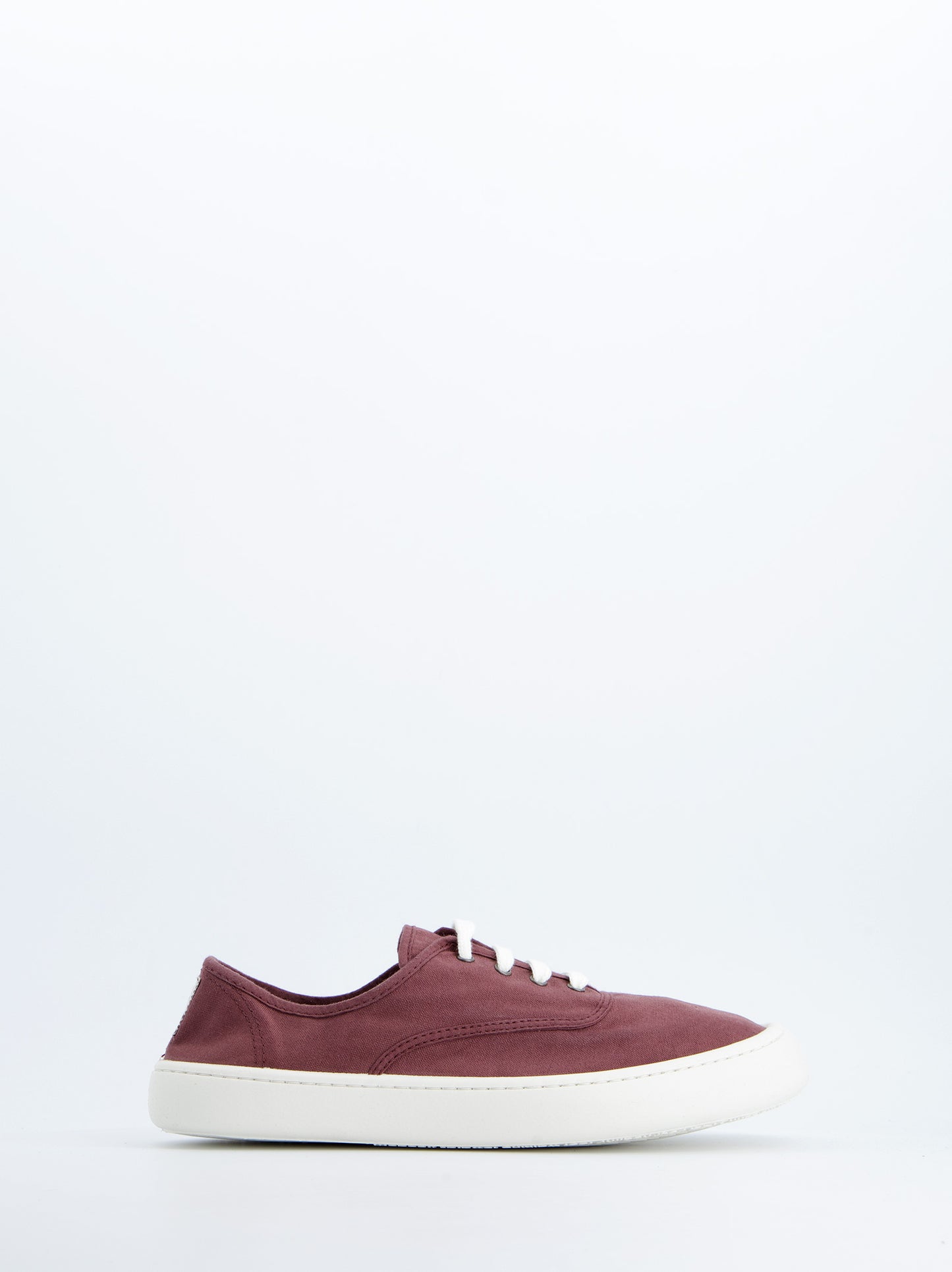 Zapatilla Victoria Barefoot Granate