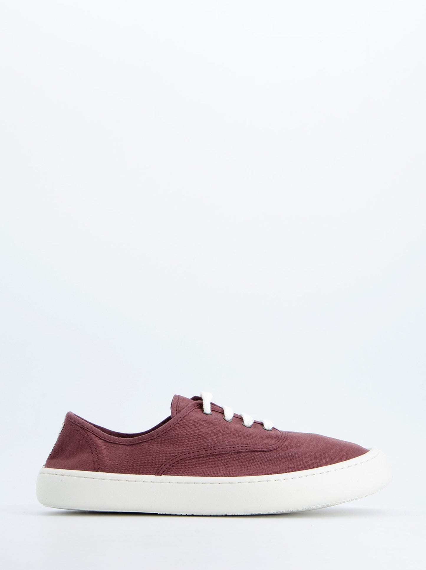 Victoria Barefoot Garnet Sneaker