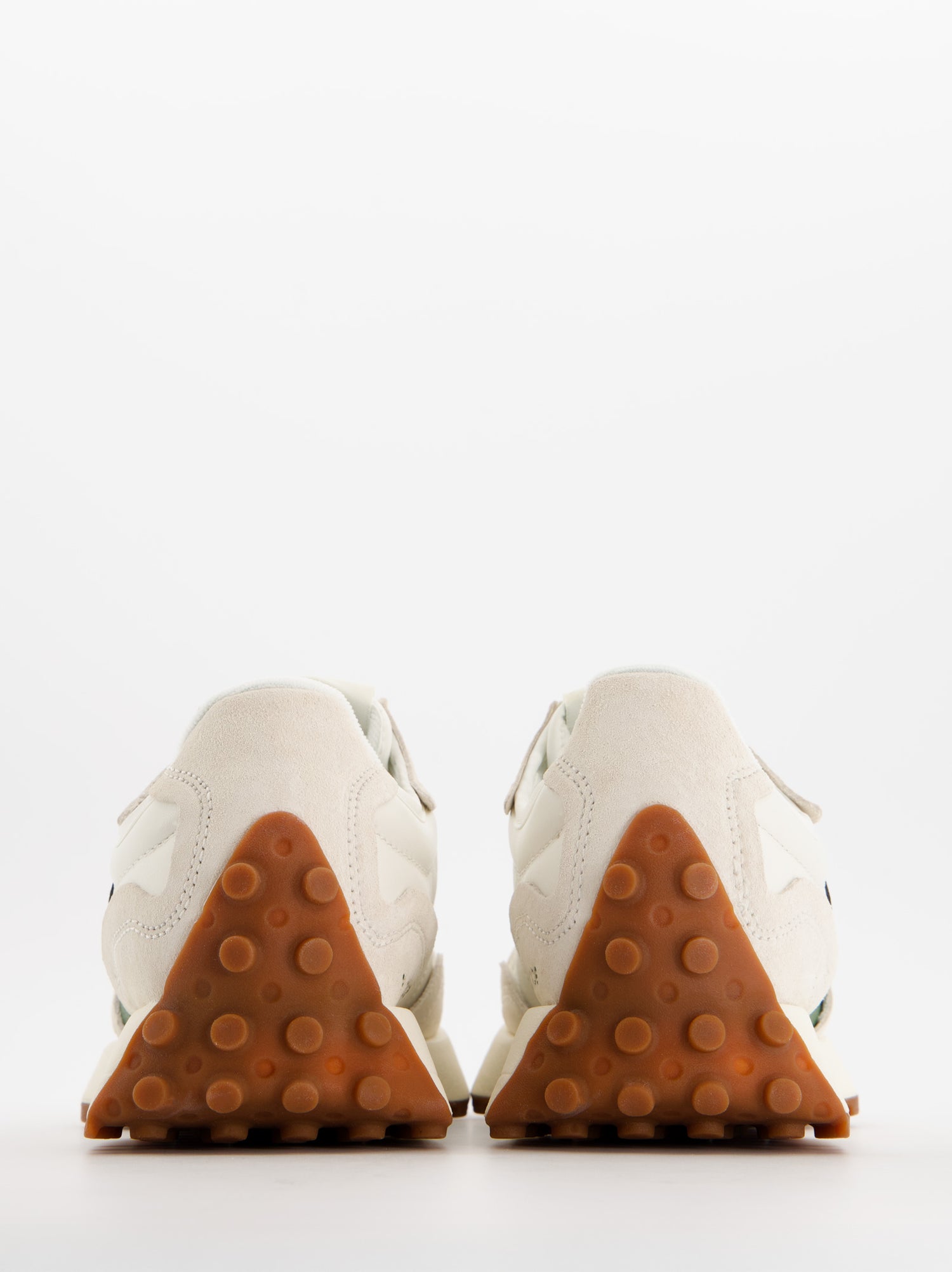 New Balance 327 - Zapatillas deportivas blancas de ante