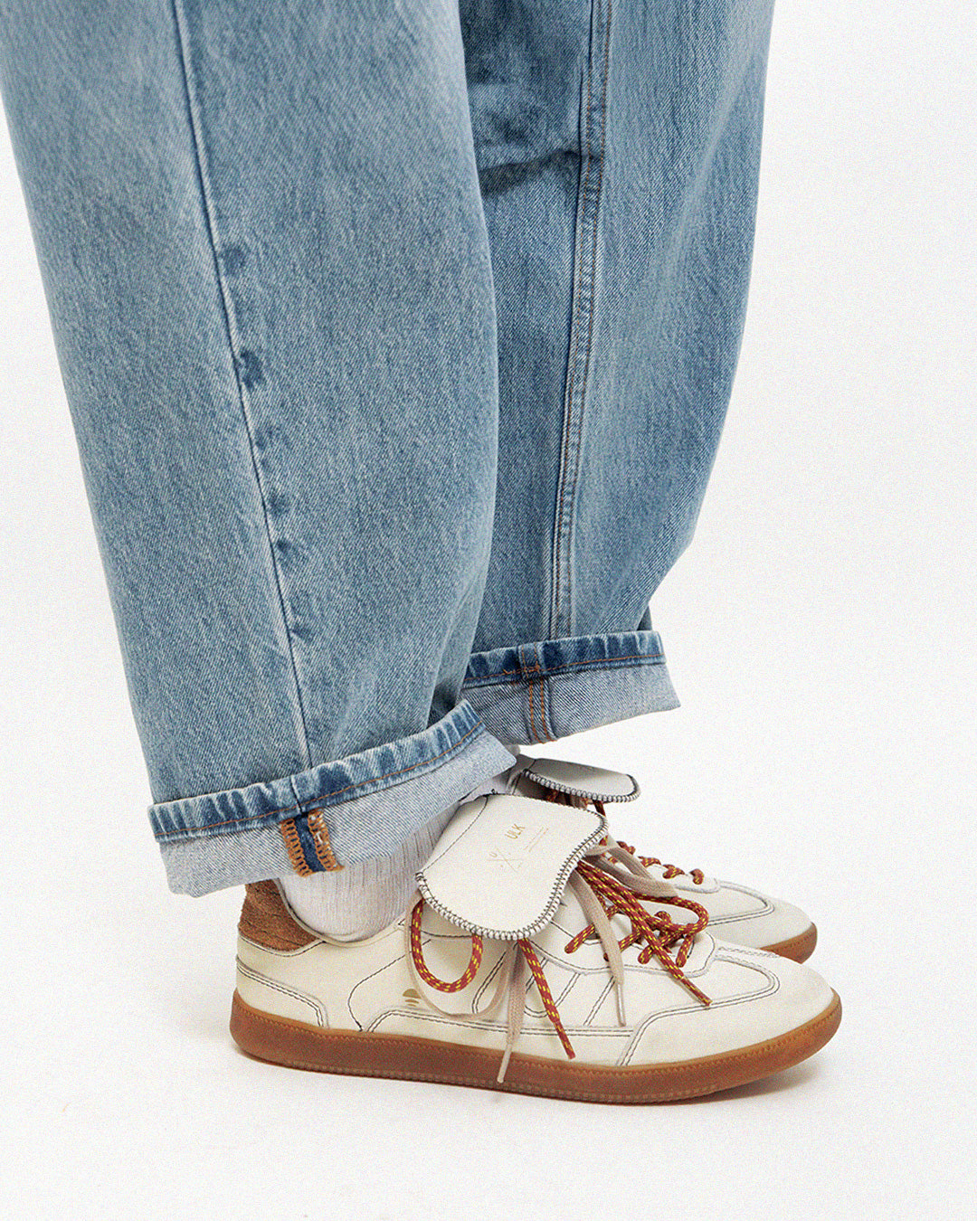 Zapatillas blancas con cordones - Chile