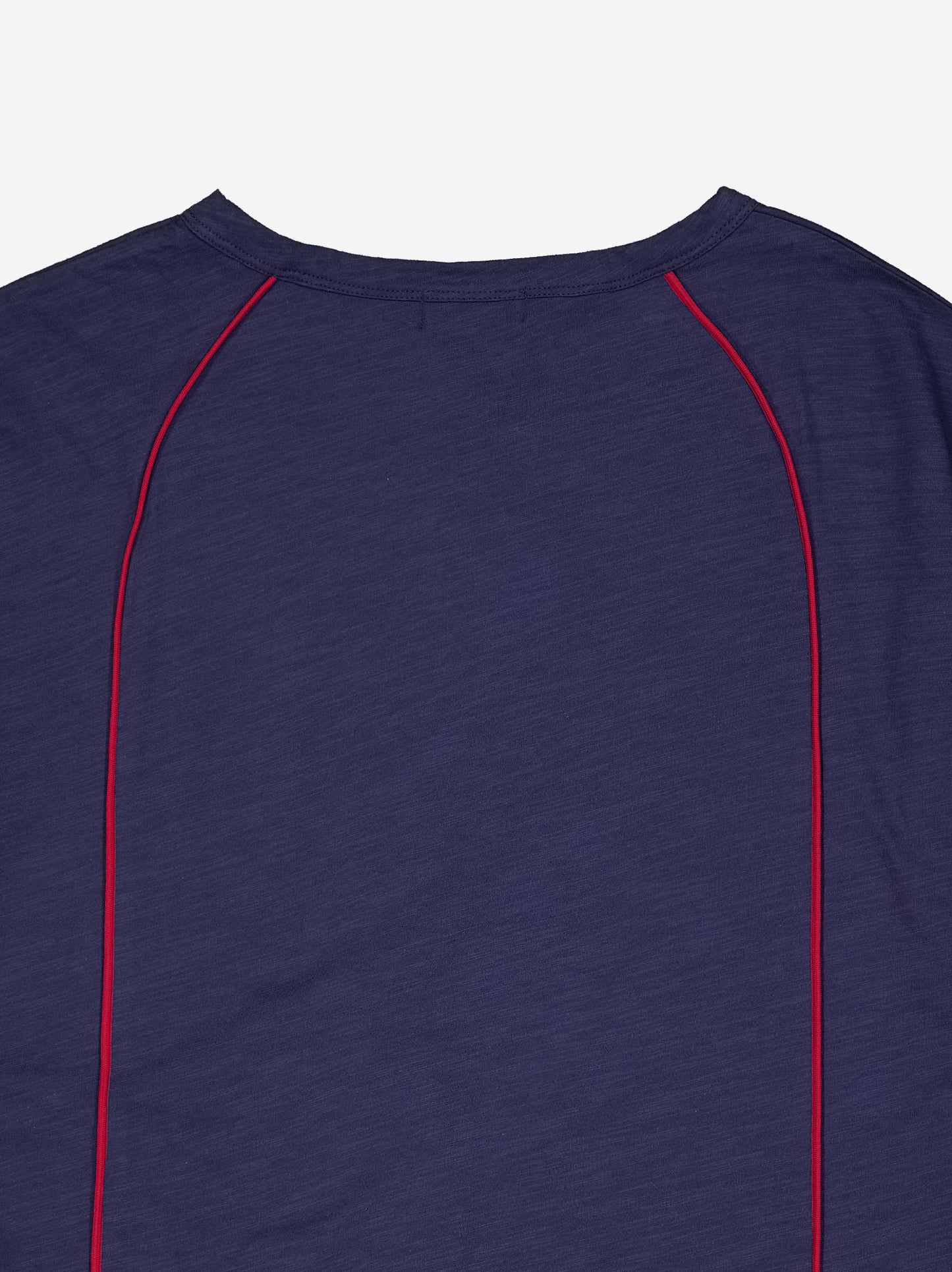 Camiseta azul con detalles en contraste - Atlas