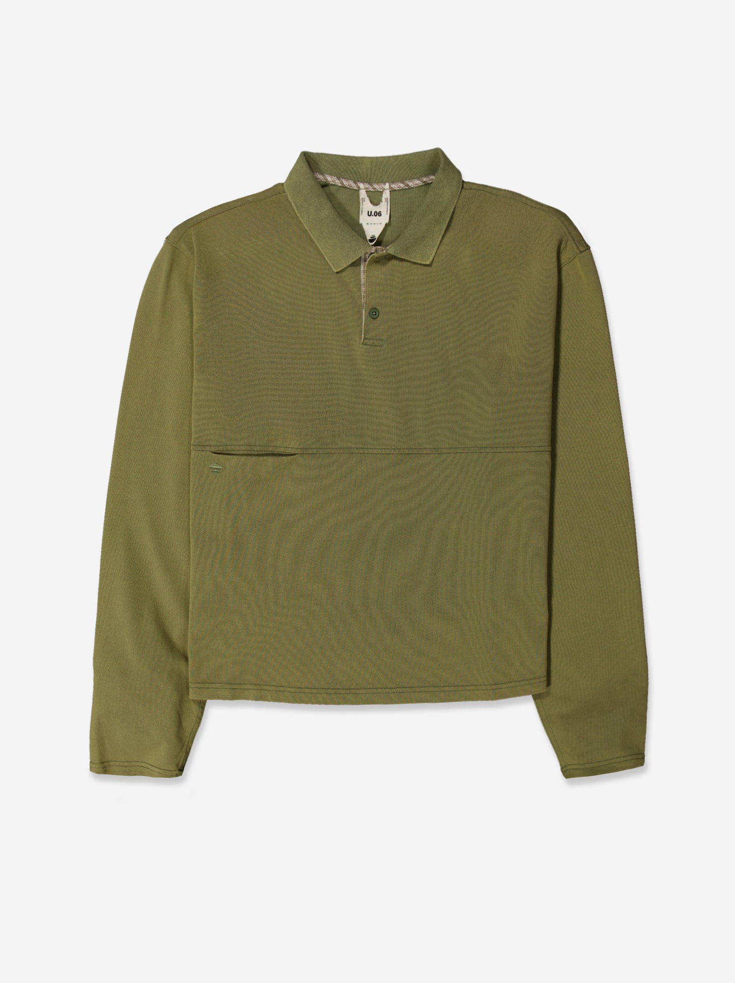 Camiseta verde con cuello abierto y detalle frontal - Poku