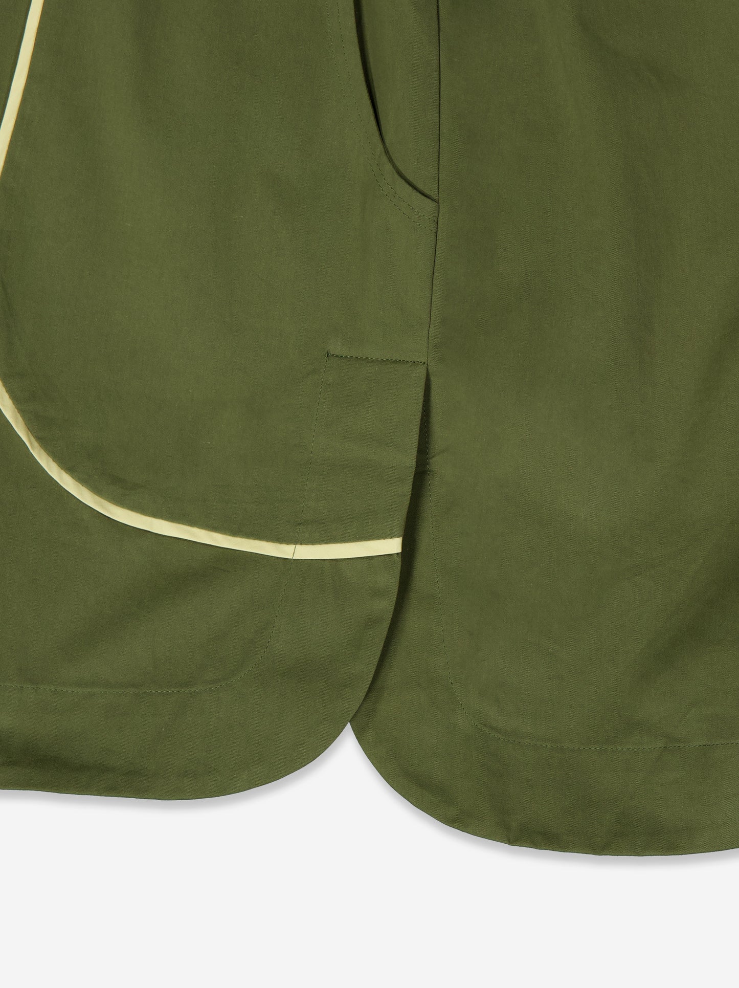 Shorts utility con cintura elástica y contraste bolsillos - Boxe