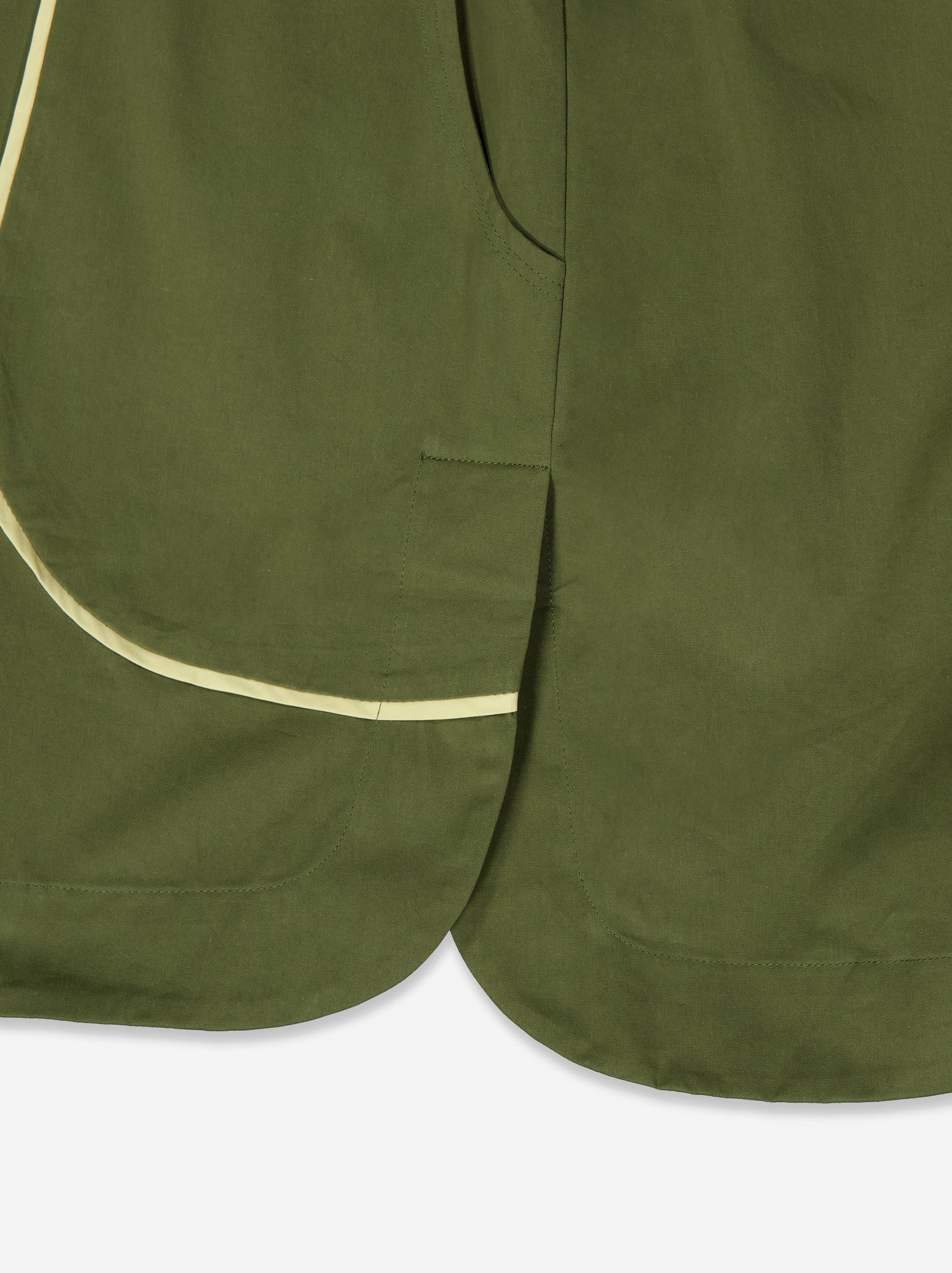 Shorts utility con cintura elástica y contraste bolsillos Boxe