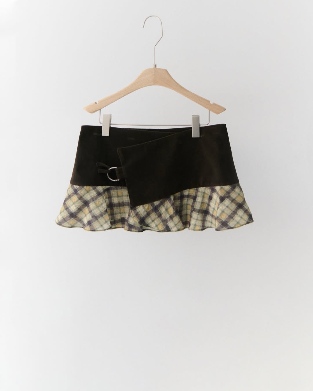 Falda mini cruzada con volantes - Liano