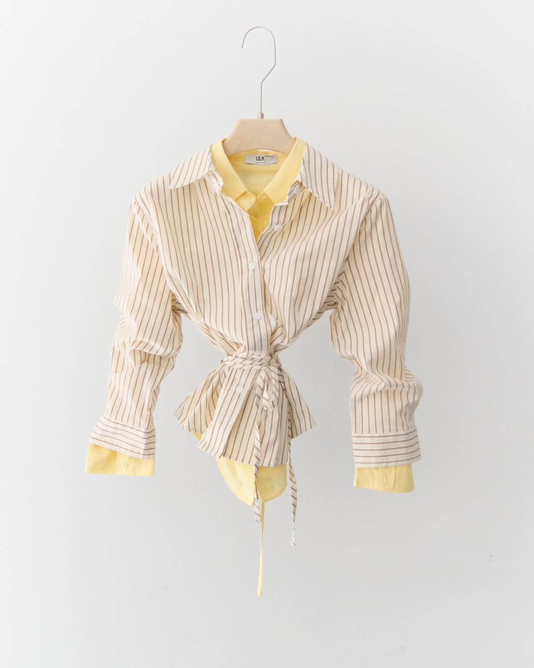 Camisa a rayas con ajuste trasero - Miraela