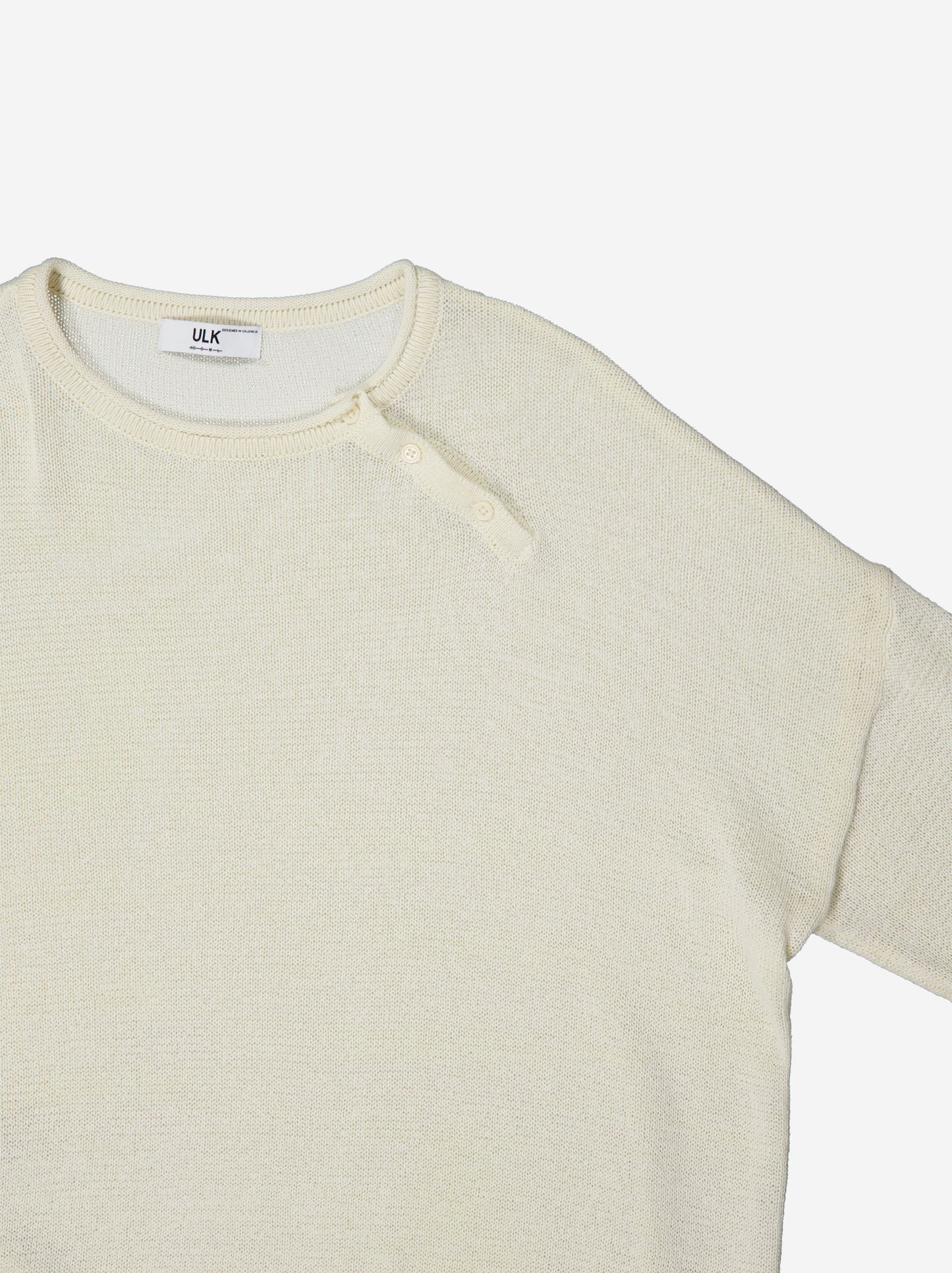 Knit jumper with asymmetrical neck fastening - Flud