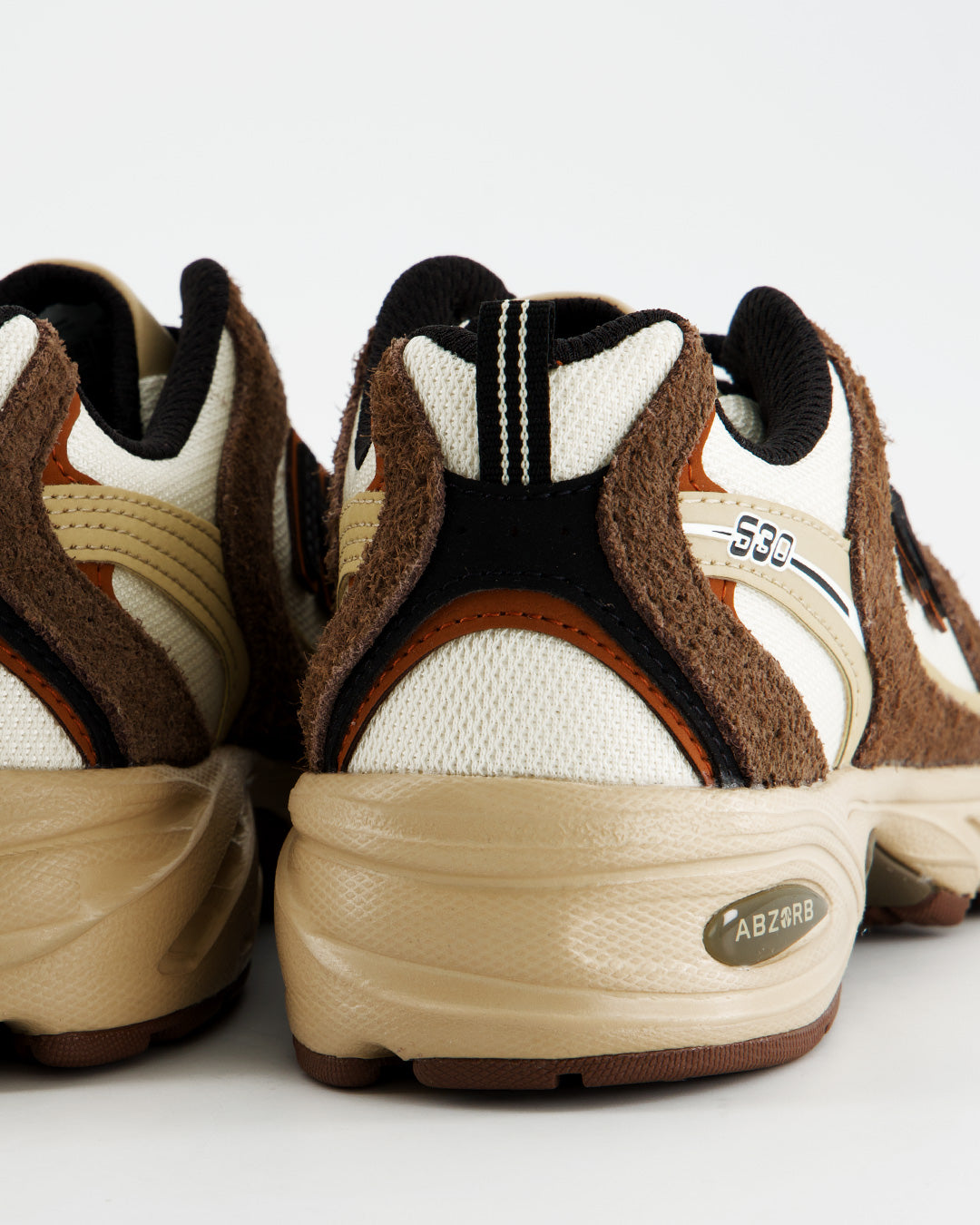 Zapatillas New Balance 530 suede