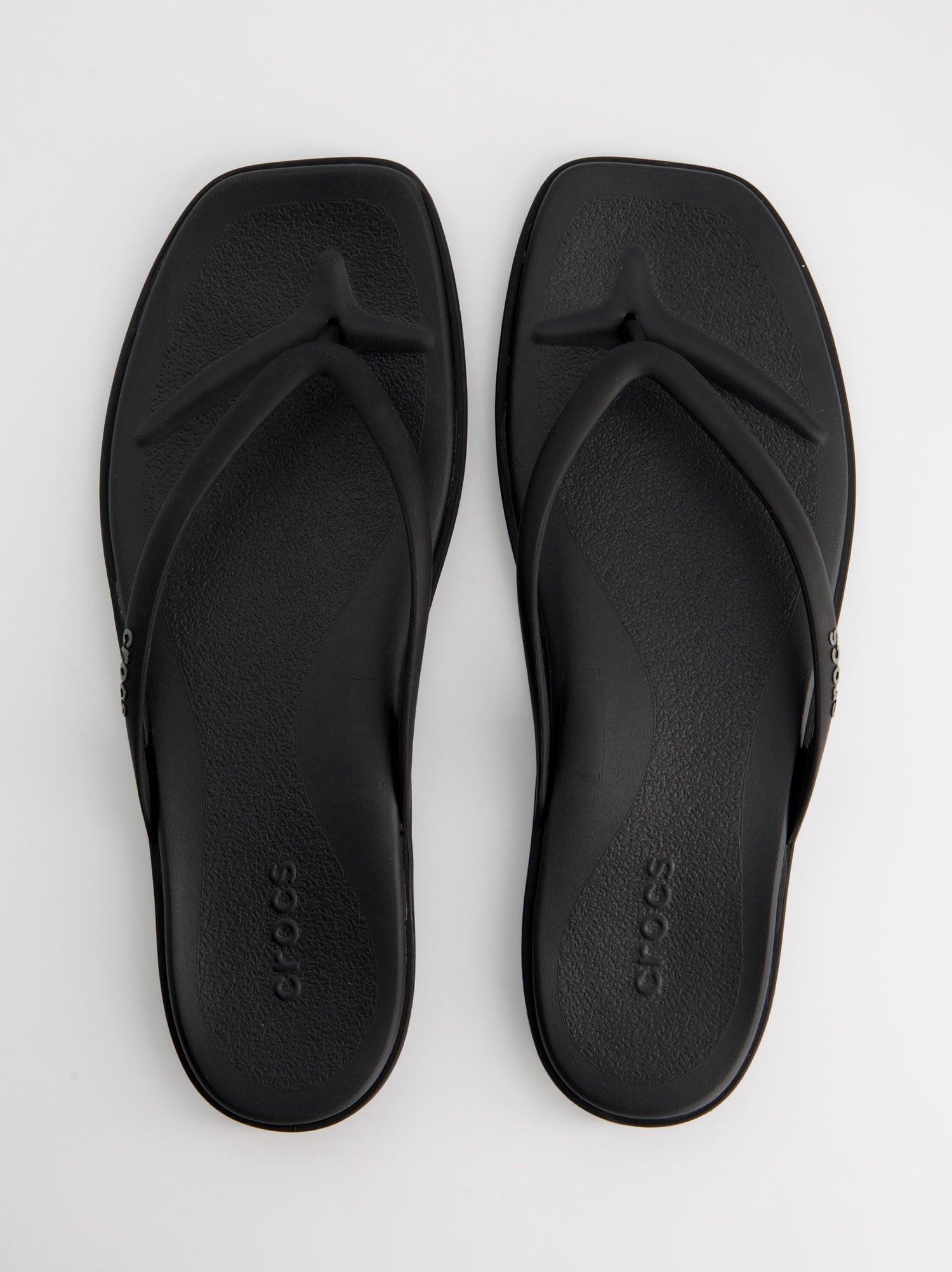 Chanclas de goma negras con punta cuadrada - Crocs Miami Flip
