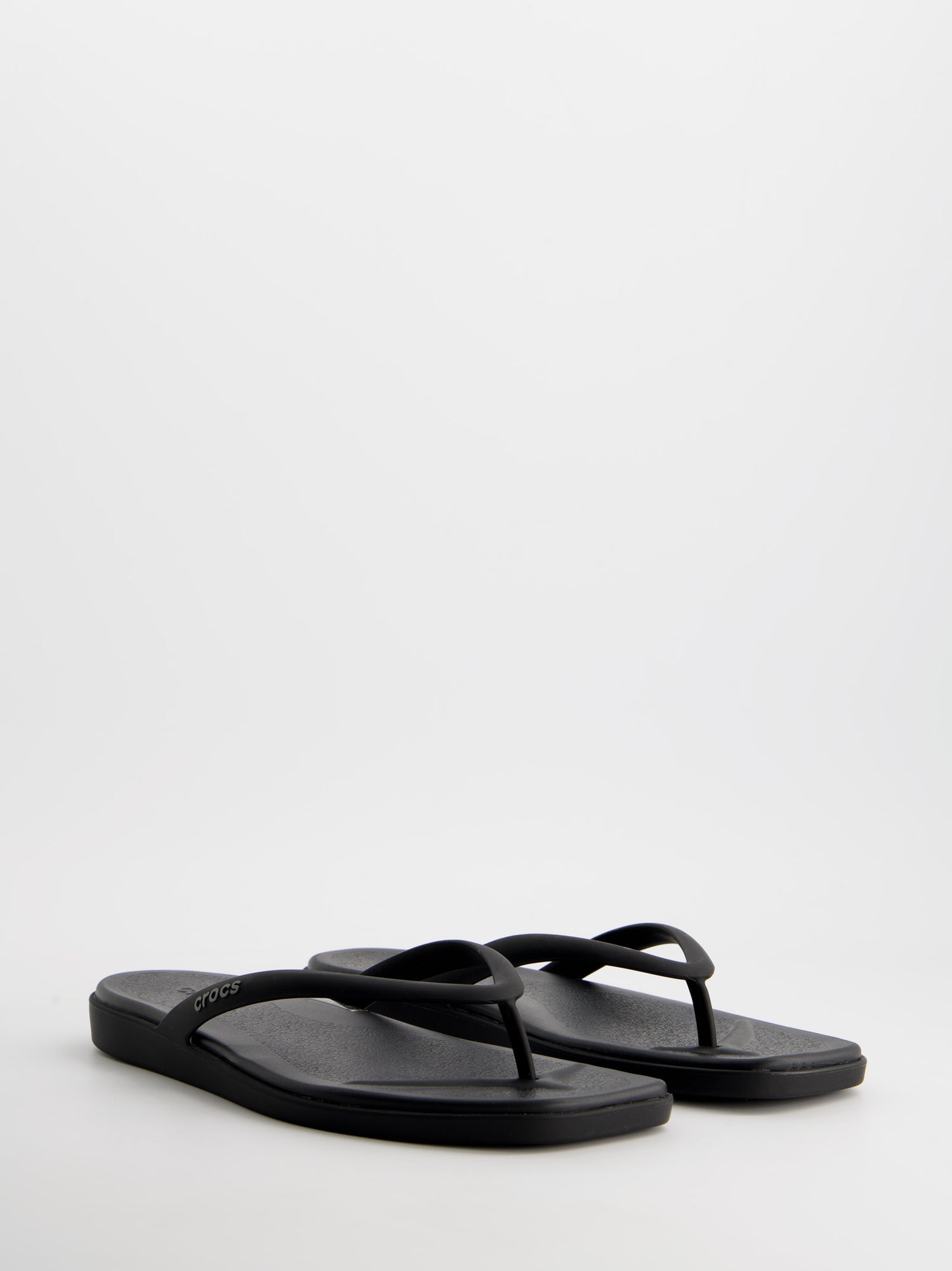 Chanclas de goma negras con punta cuadrada - Crocs Miami Flip
