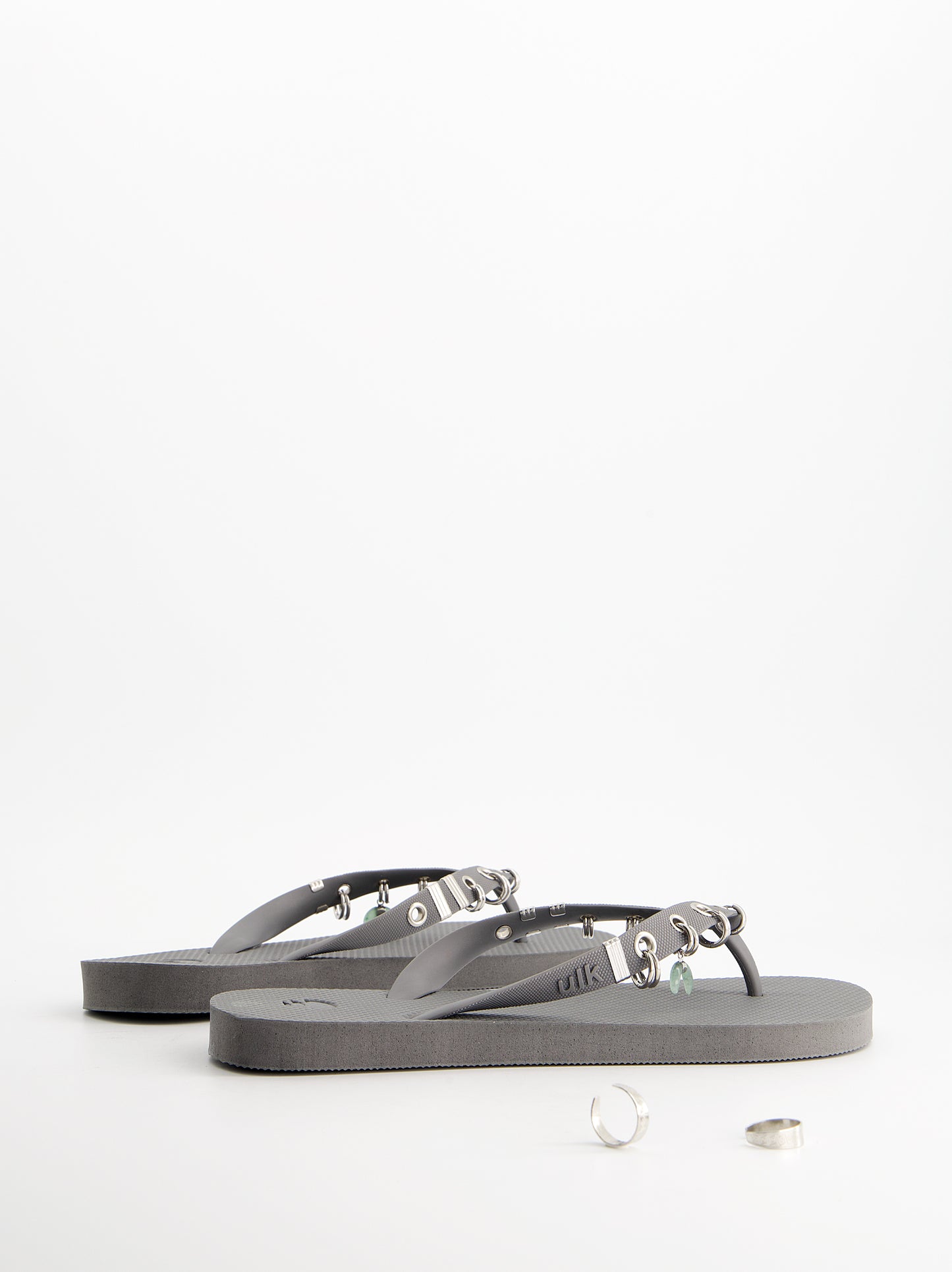 Chanclas de dedo con detalles metálicos - Bowie