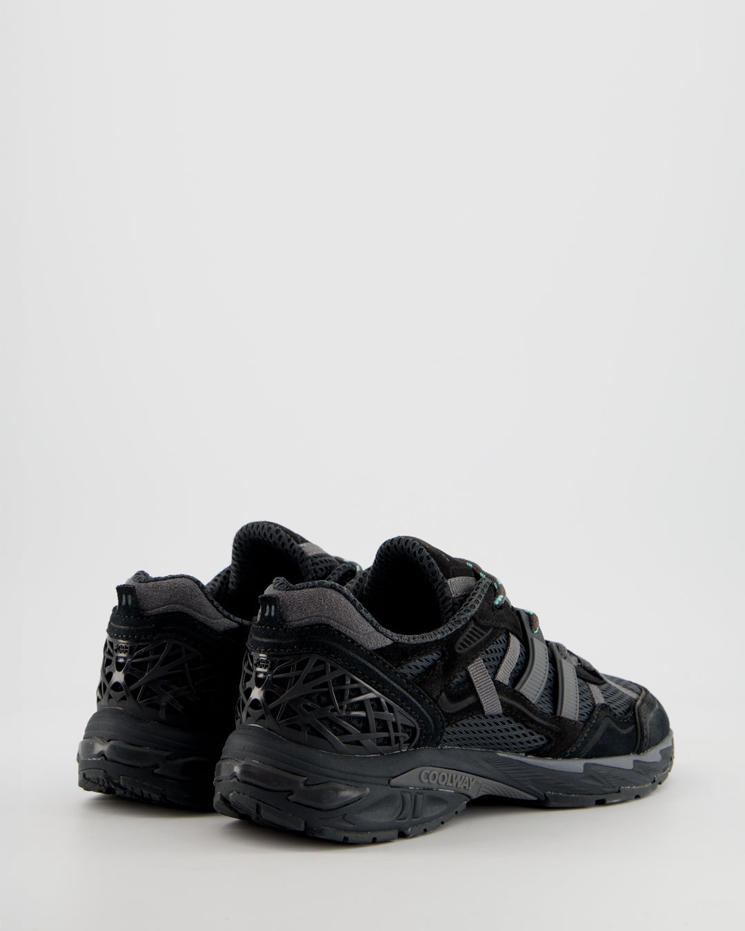 Coolway 2003 Storm Runner - Suede and Mesh Sneakers