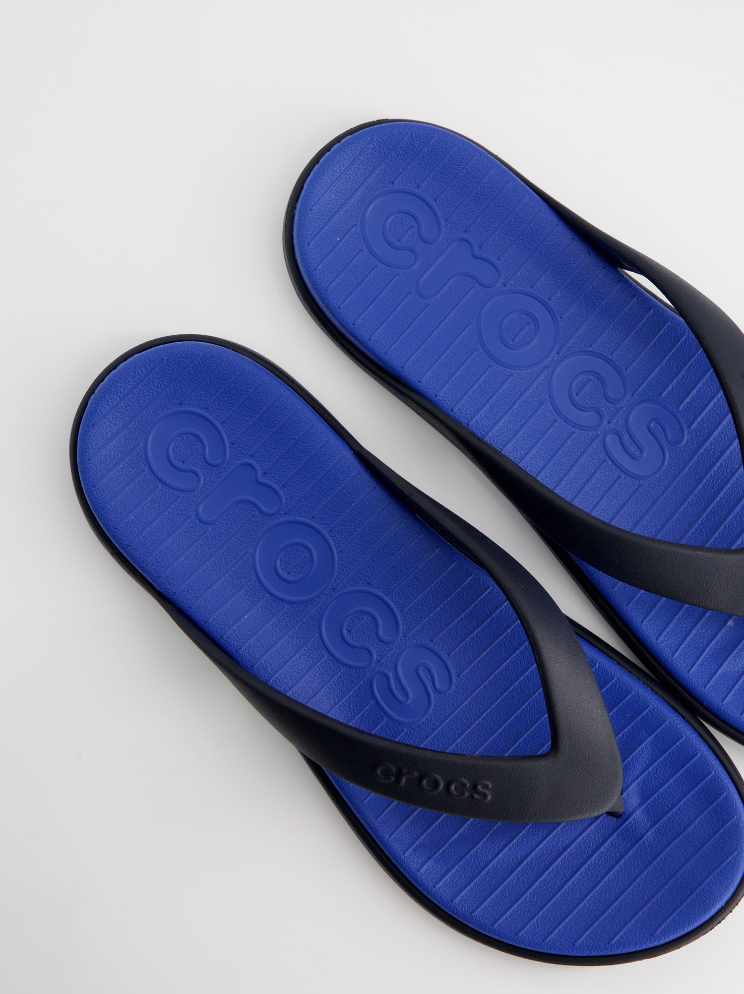 Chanclas de goma - Crocs Coast Flip