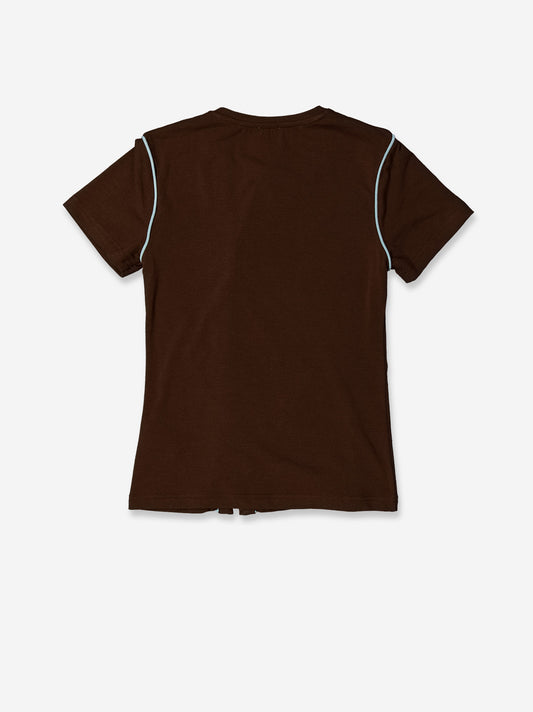 Camiseta marrón con detalle de vivos en contraste - Mani