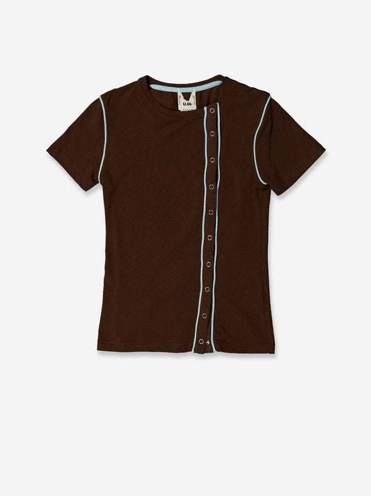 Camiseta marrón con detalle de vivos en contraste - Mani