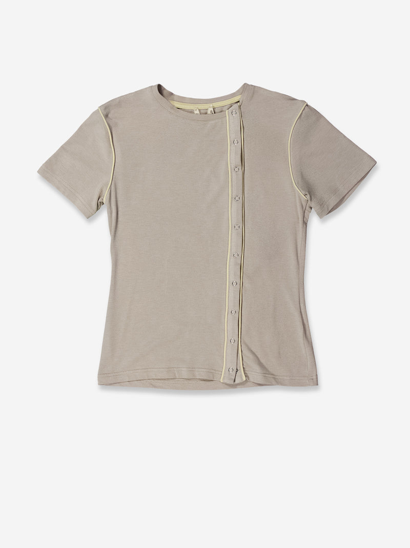 Camiseta beige con detalle de vivos en contraste - Mani