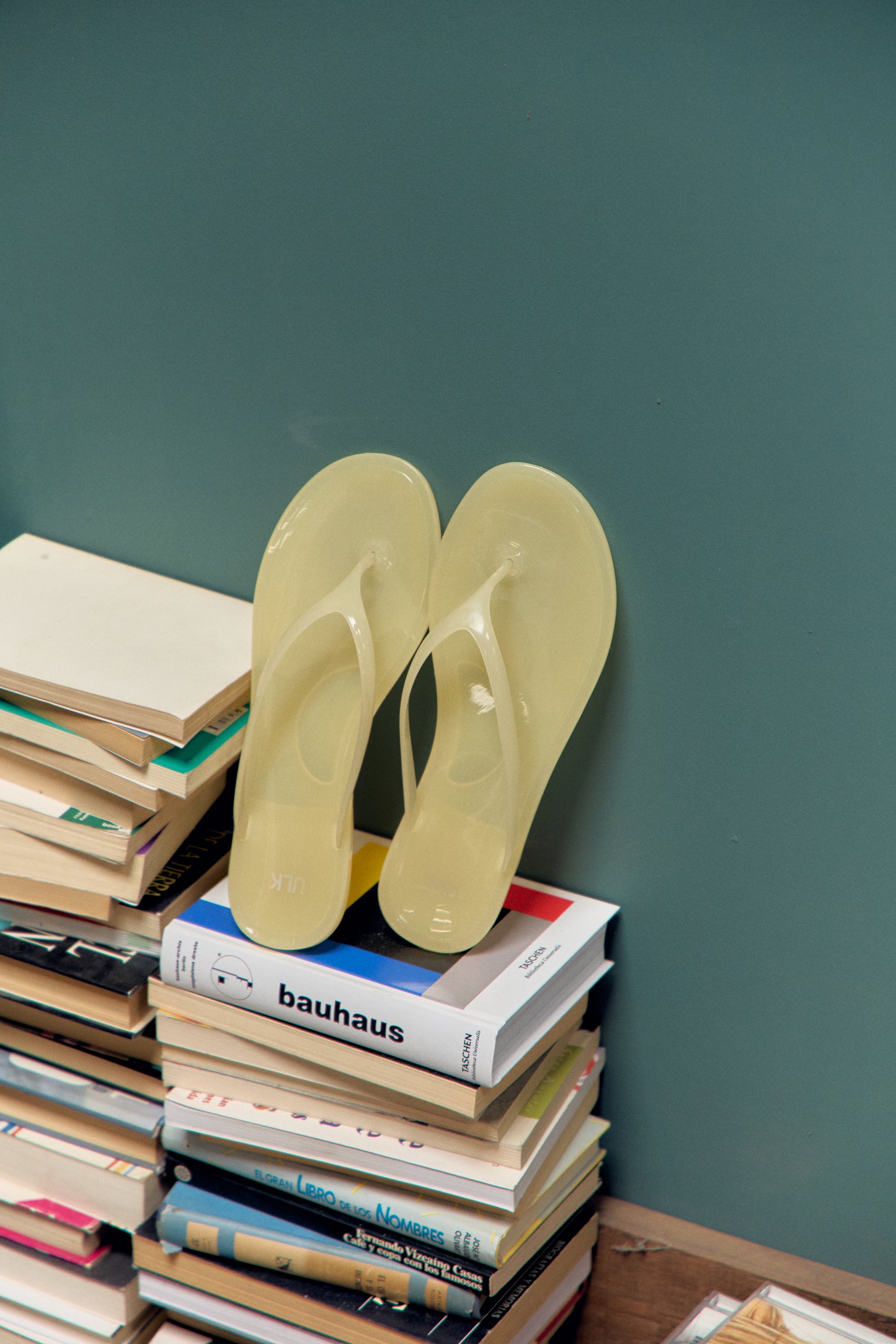 Chanclas de dedo efecto glossy - Flux