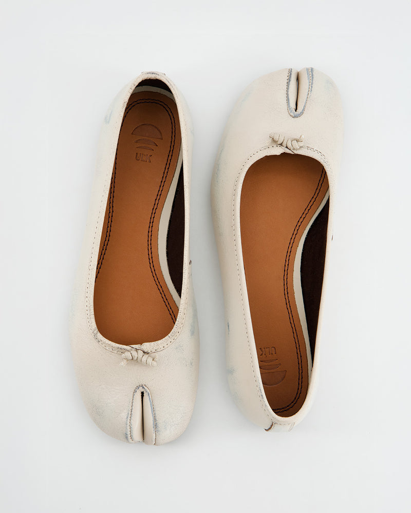 Tabi ballet flats in beige leather - Karva
