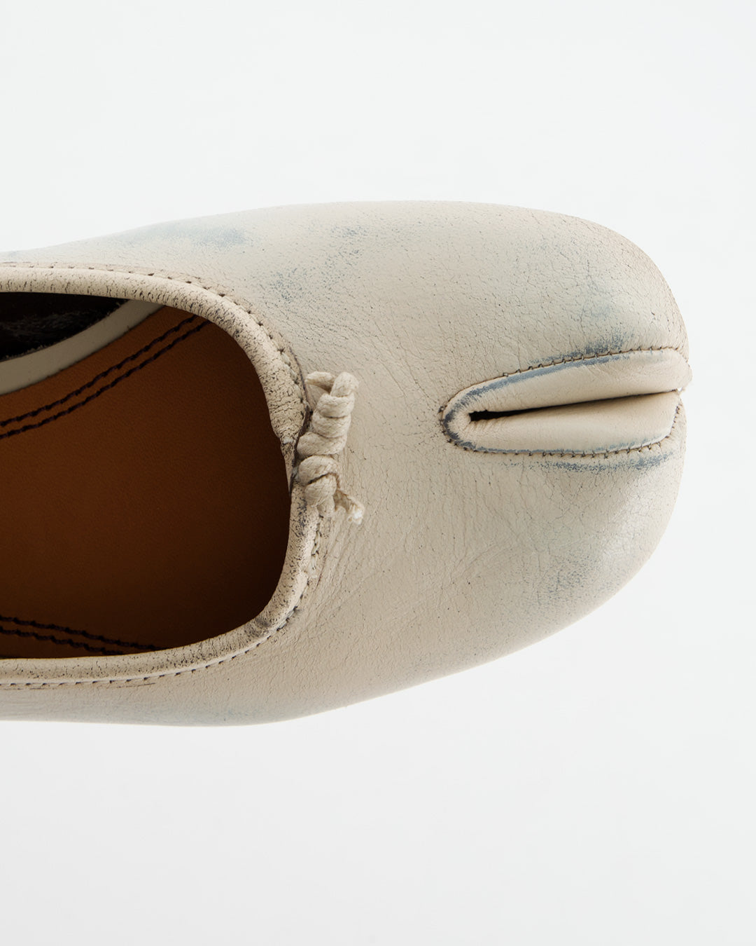 Bailarina Tabi de Piel Beige - Karva