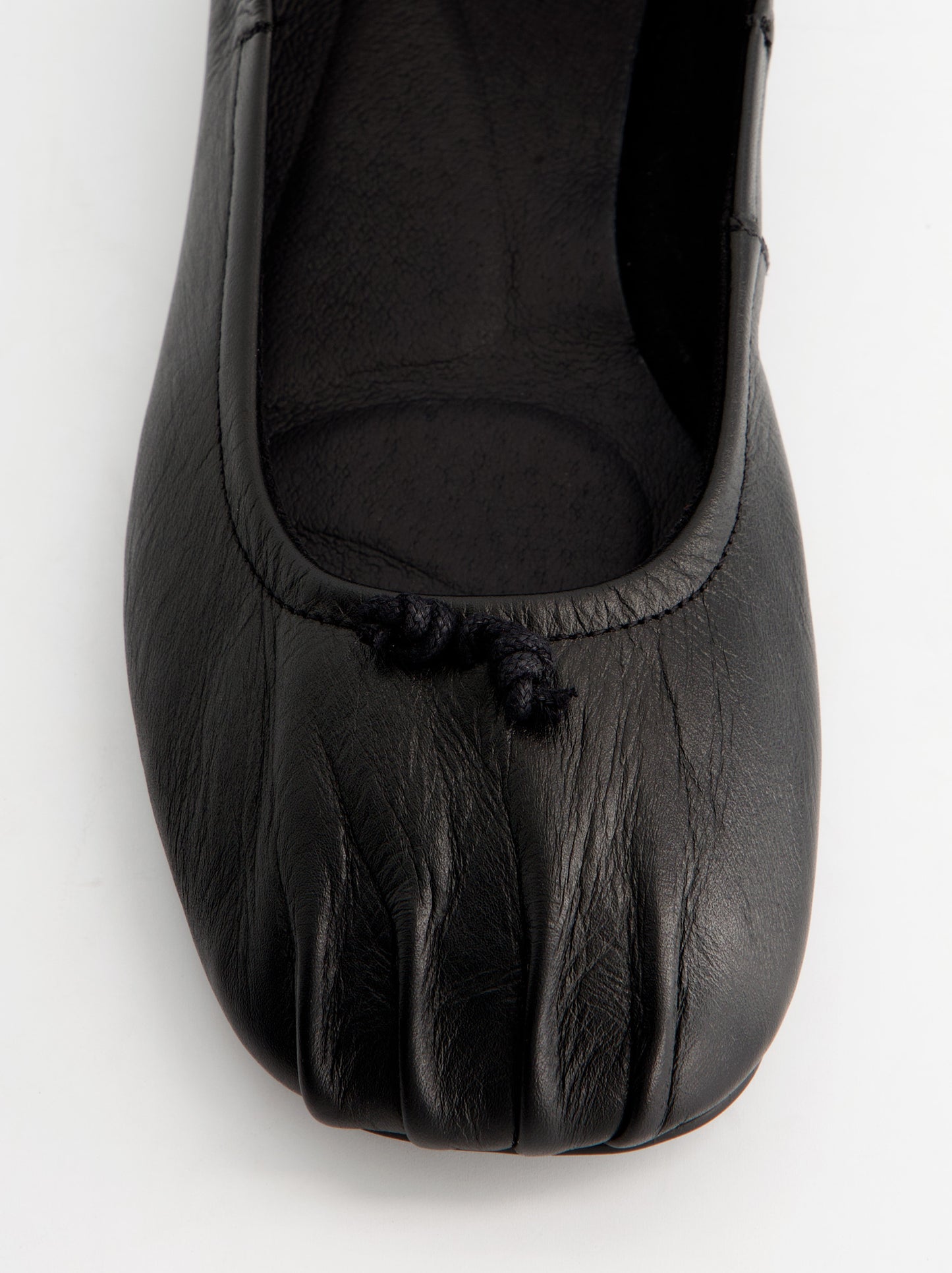 Black ruched leather ballerinas - ULK Catty