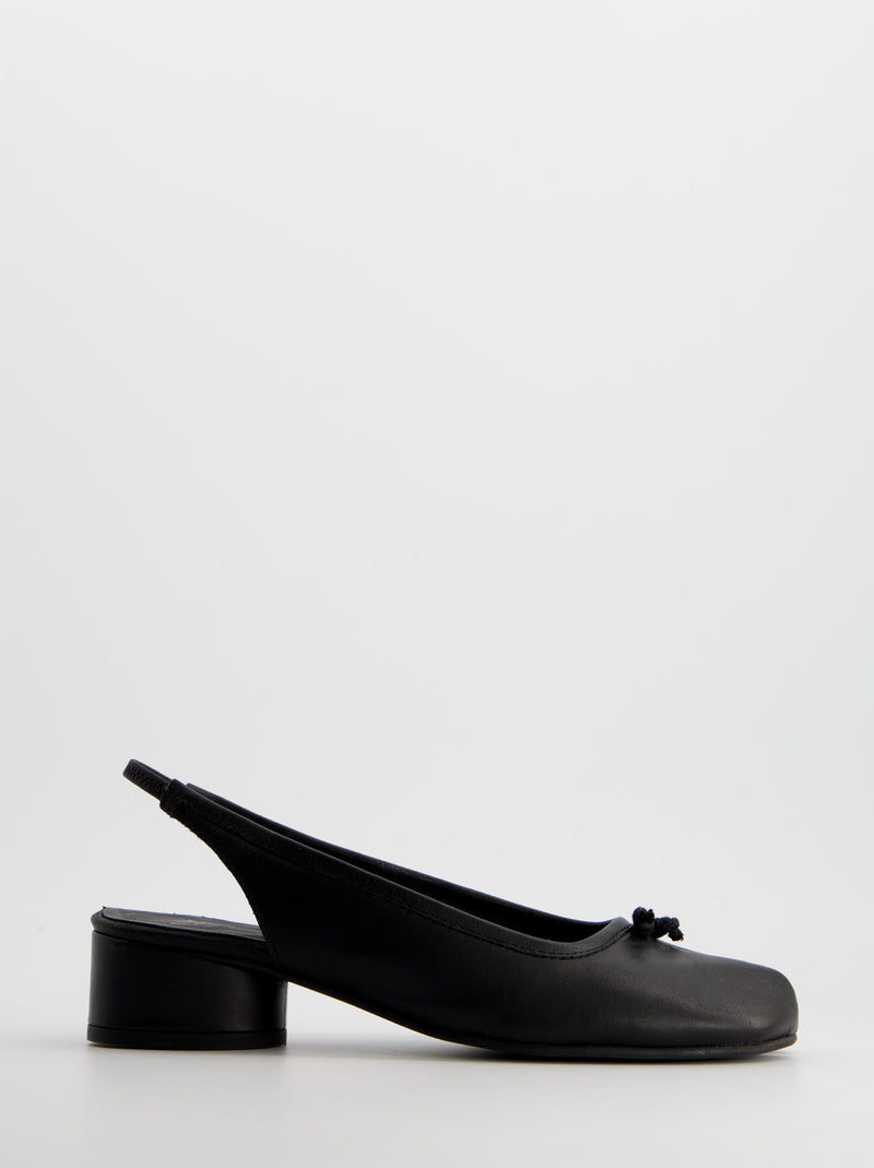 Bailarinas tabi destalonadas con tacón Kalita