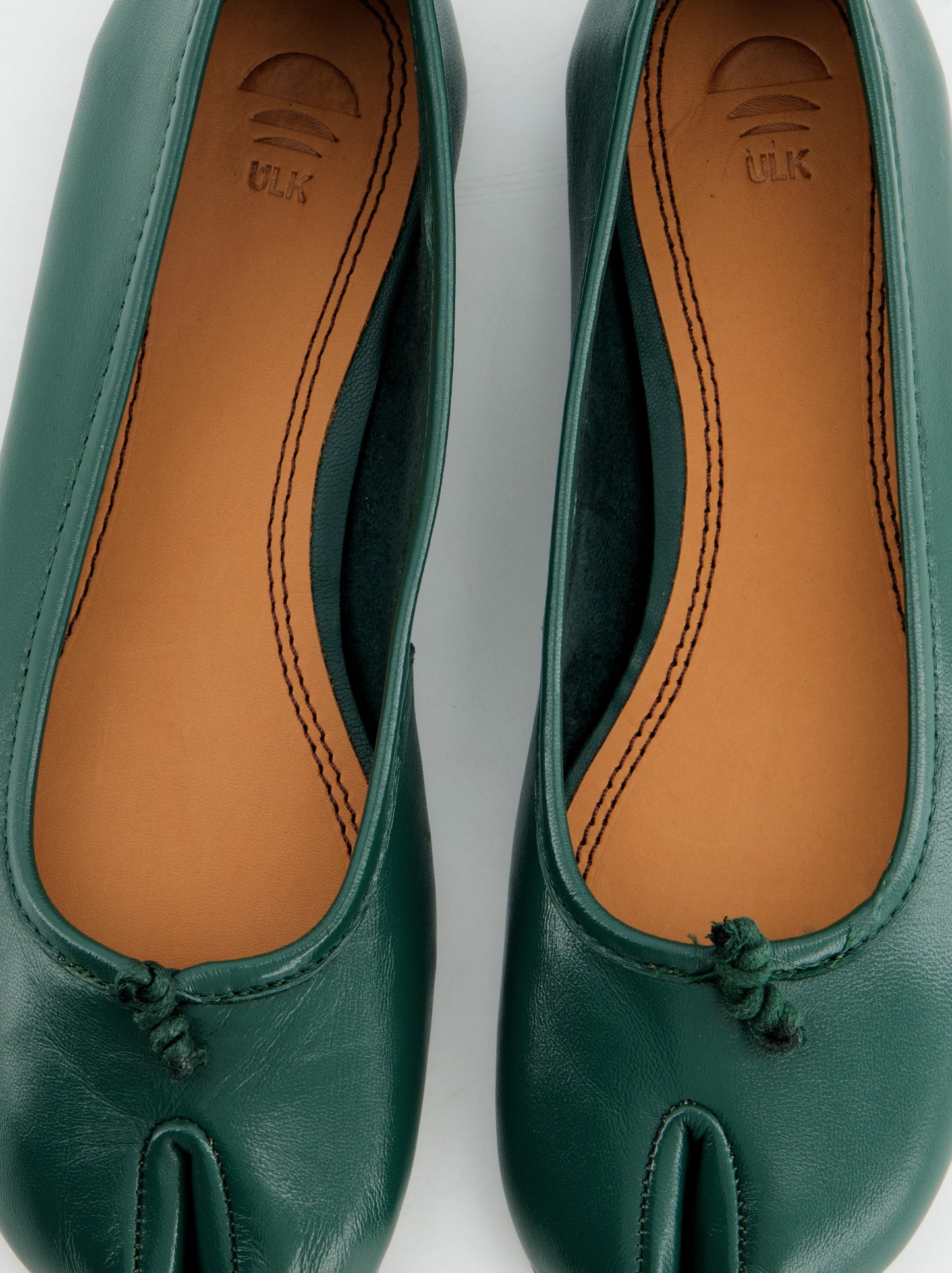 Bailarinas tabi en piel verde - Karva