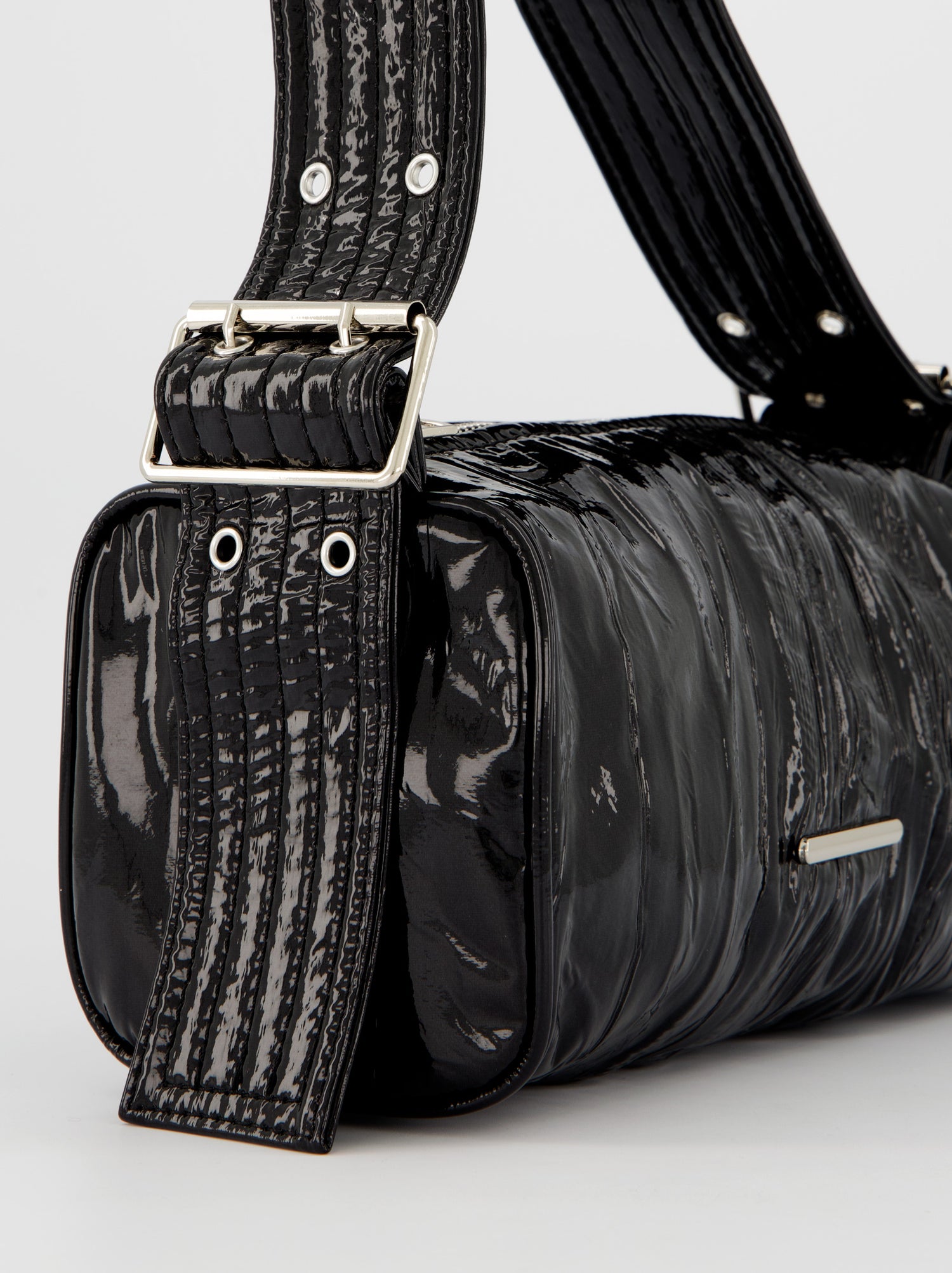 Bolso de hombro con charms - Penni