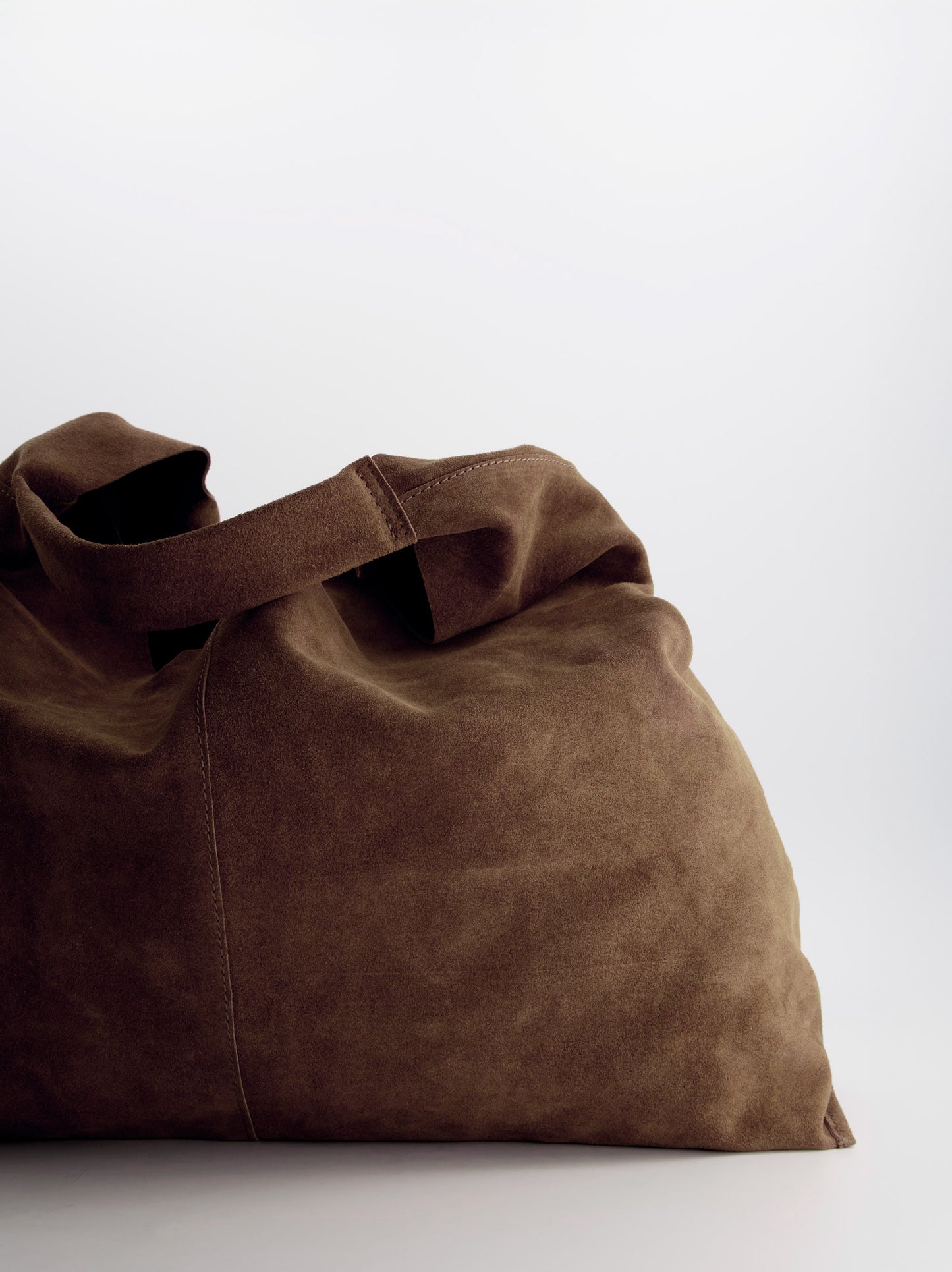 Bolso hobo de piel marrón - Fede Maxi