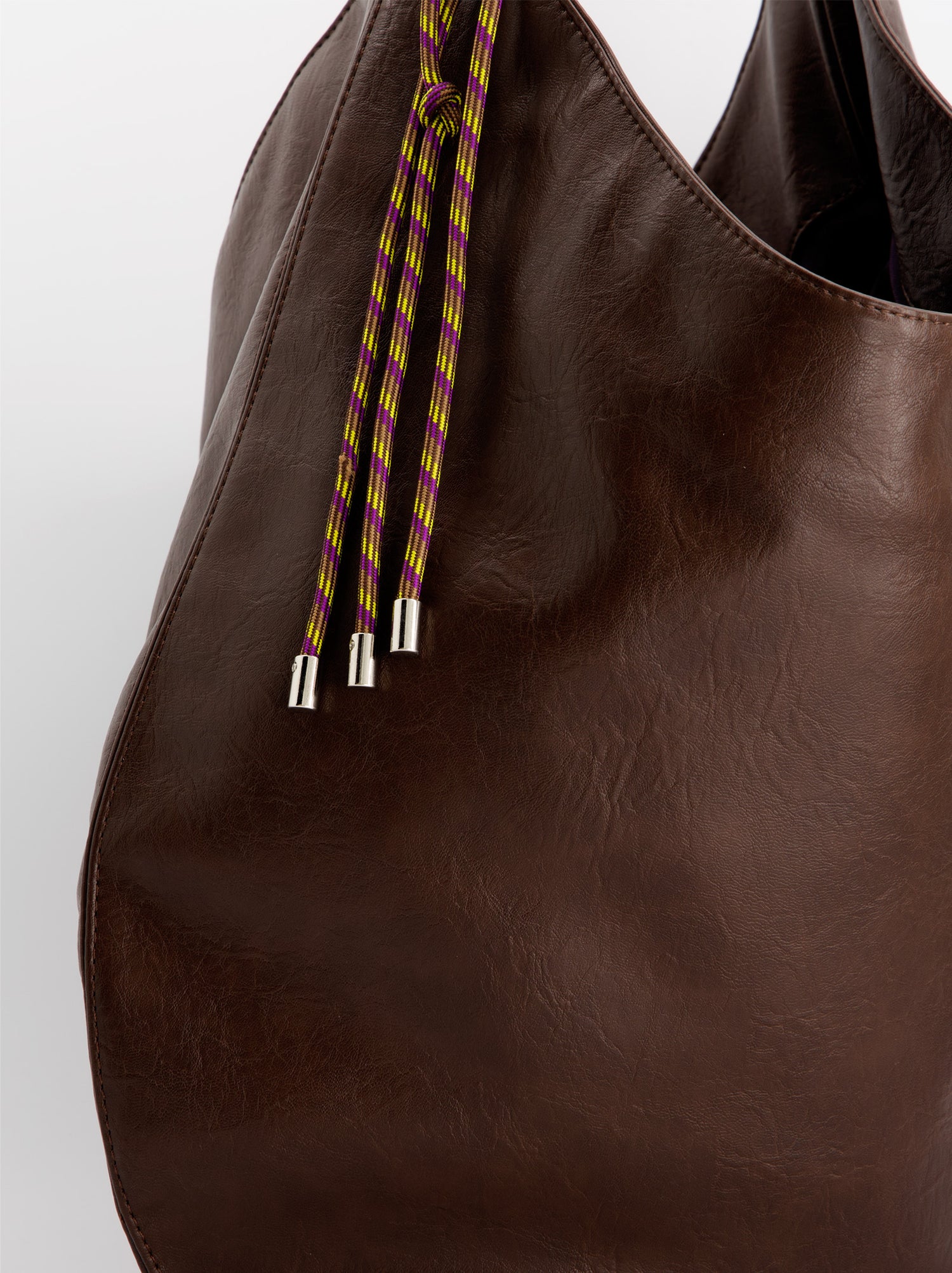 Bolso marrón hobo efecto piel - ULK Oluv