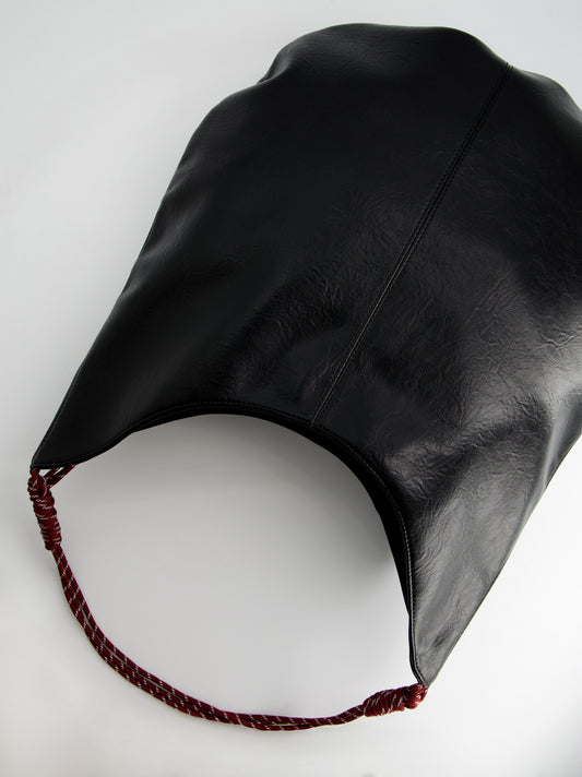 Bolso negro hobo efecto piel - ULK Oluv