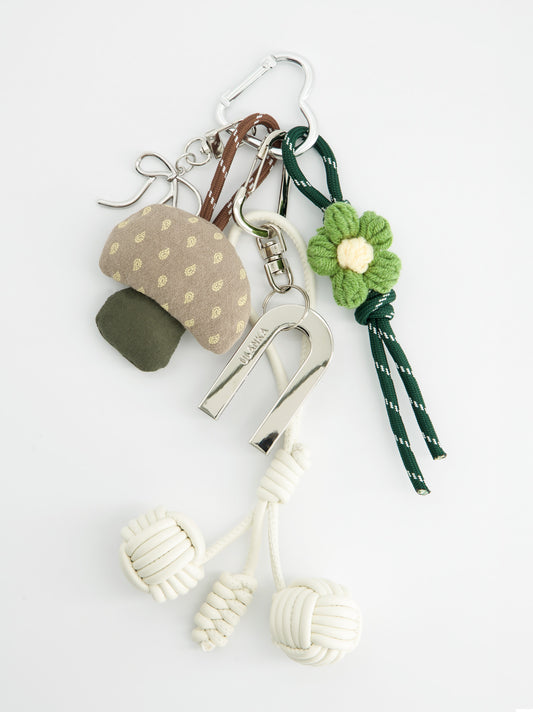 Bolso tote de pelo con charms - Fuzzy