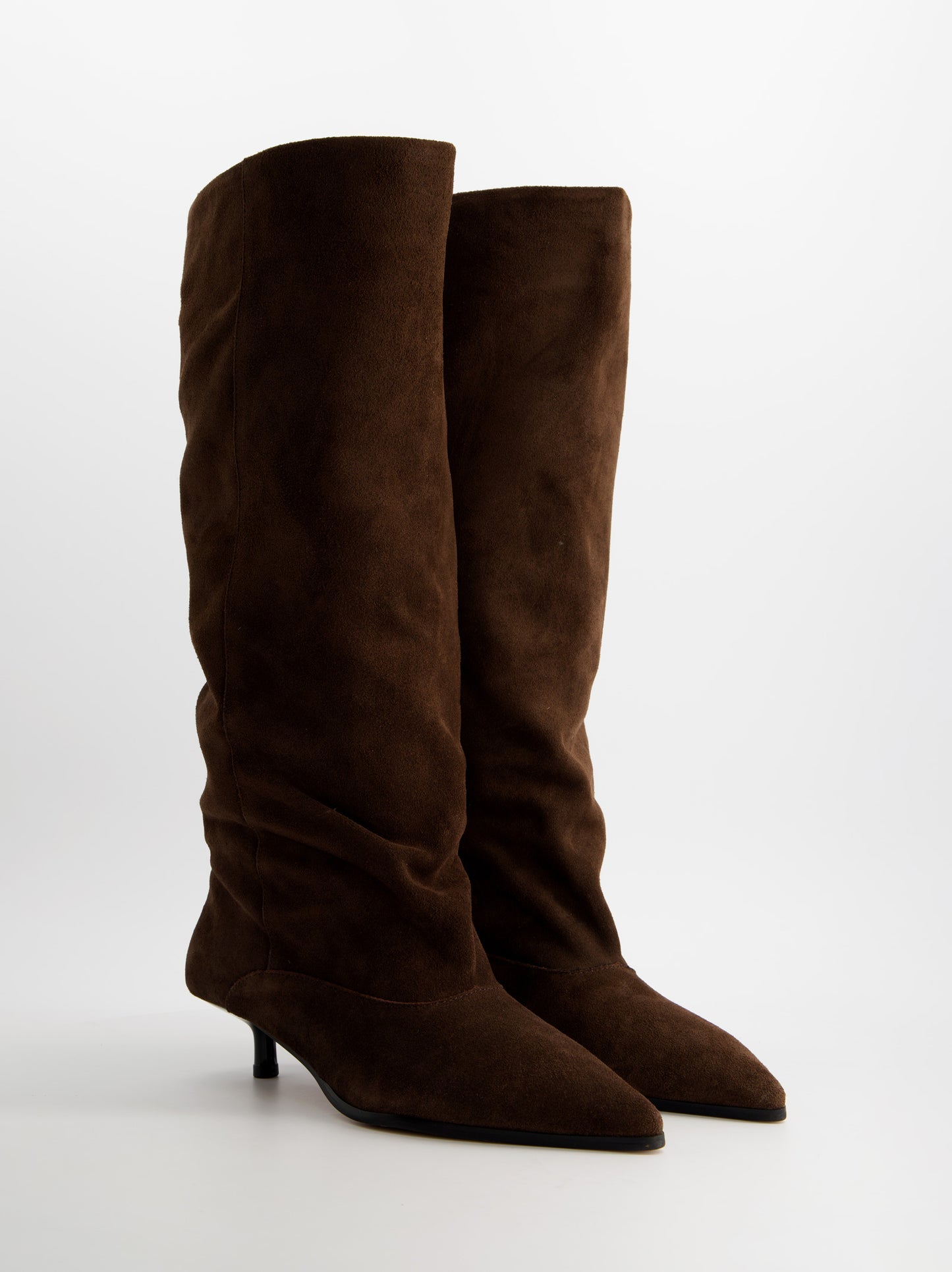 Suede kitten heel boot - ULK Rockwall