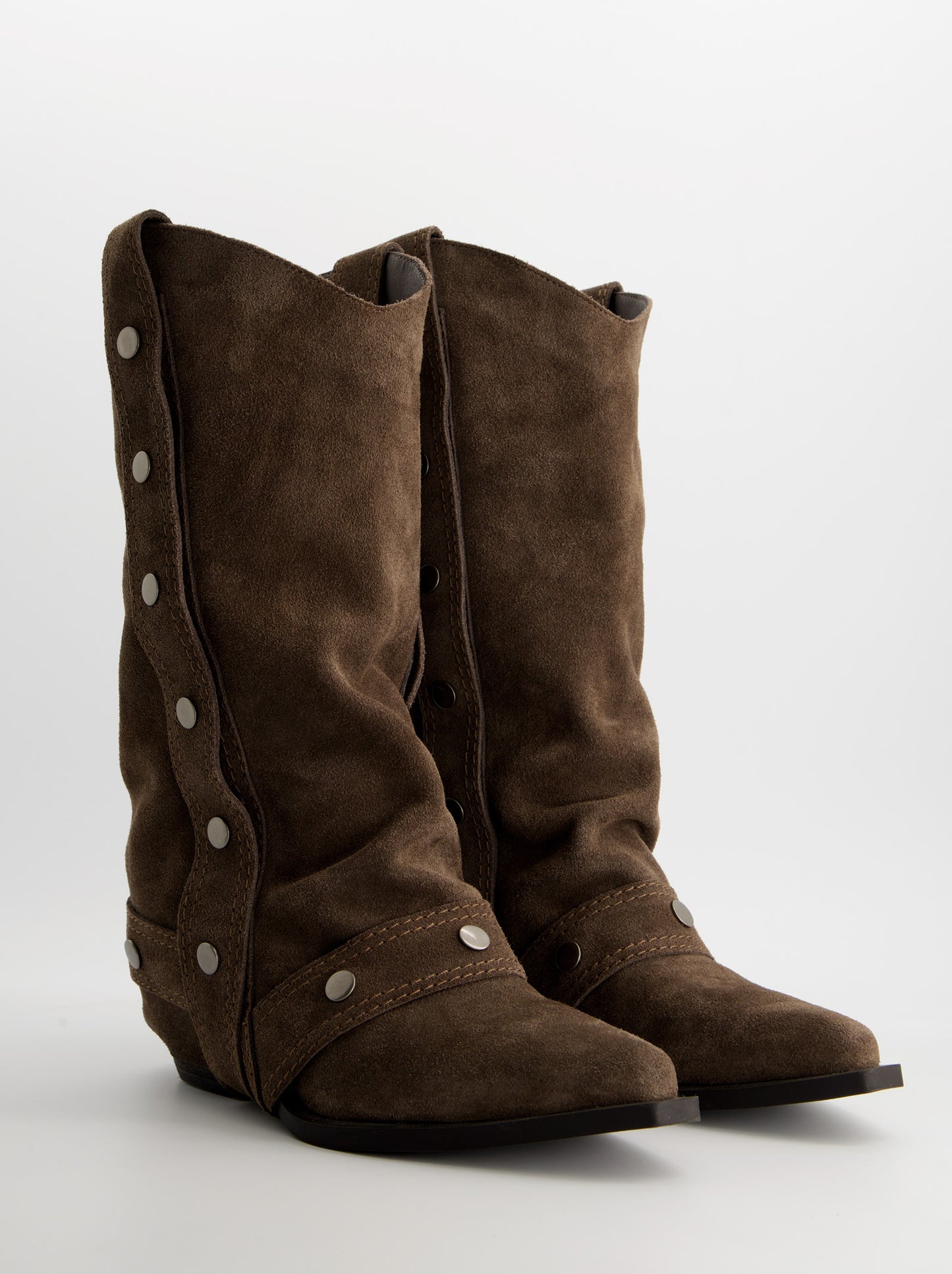 Botas cowboy de ante con tachuelas - Kendal