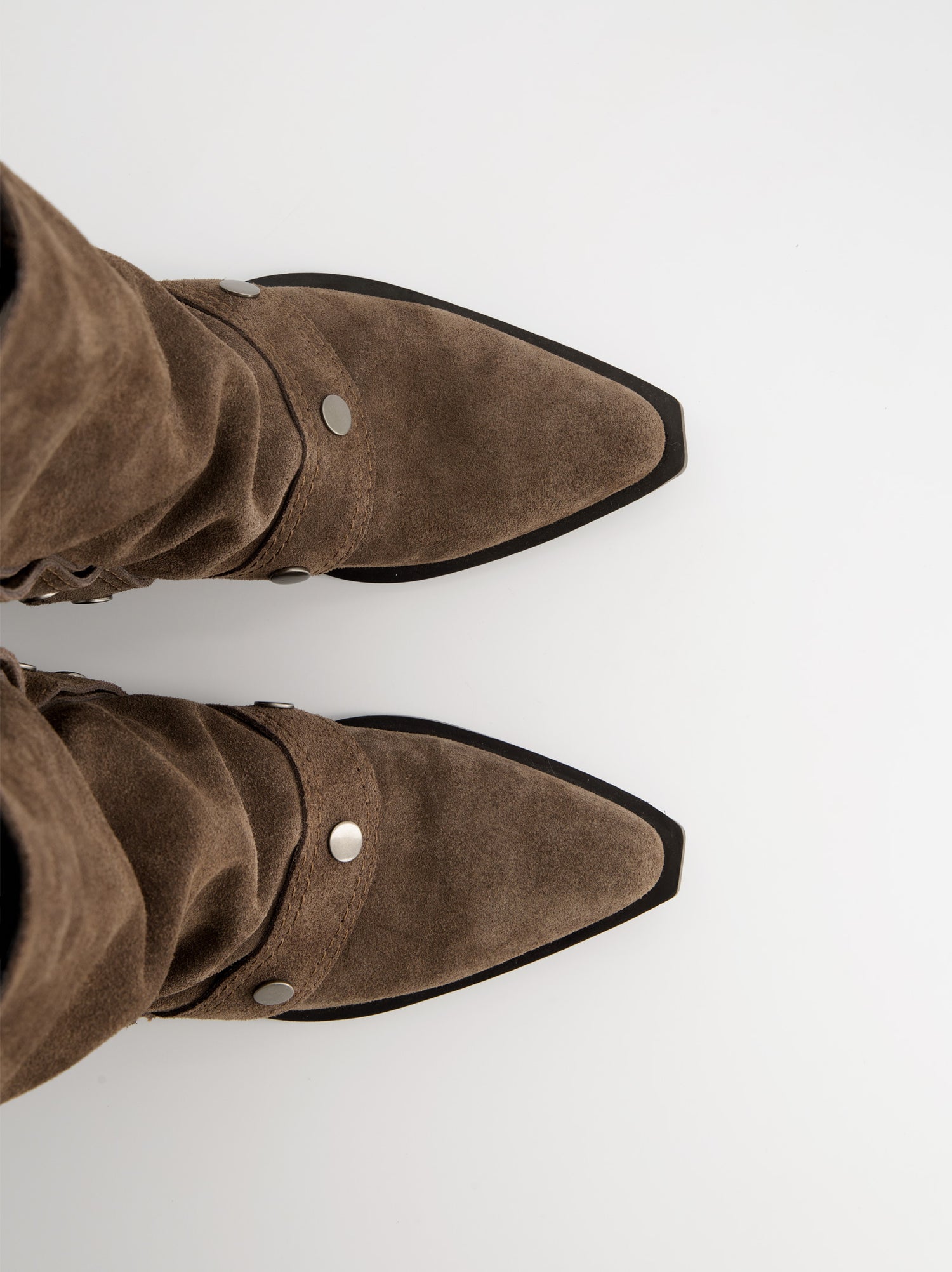 Botas cowboy de ante con tachuelas - Kendal