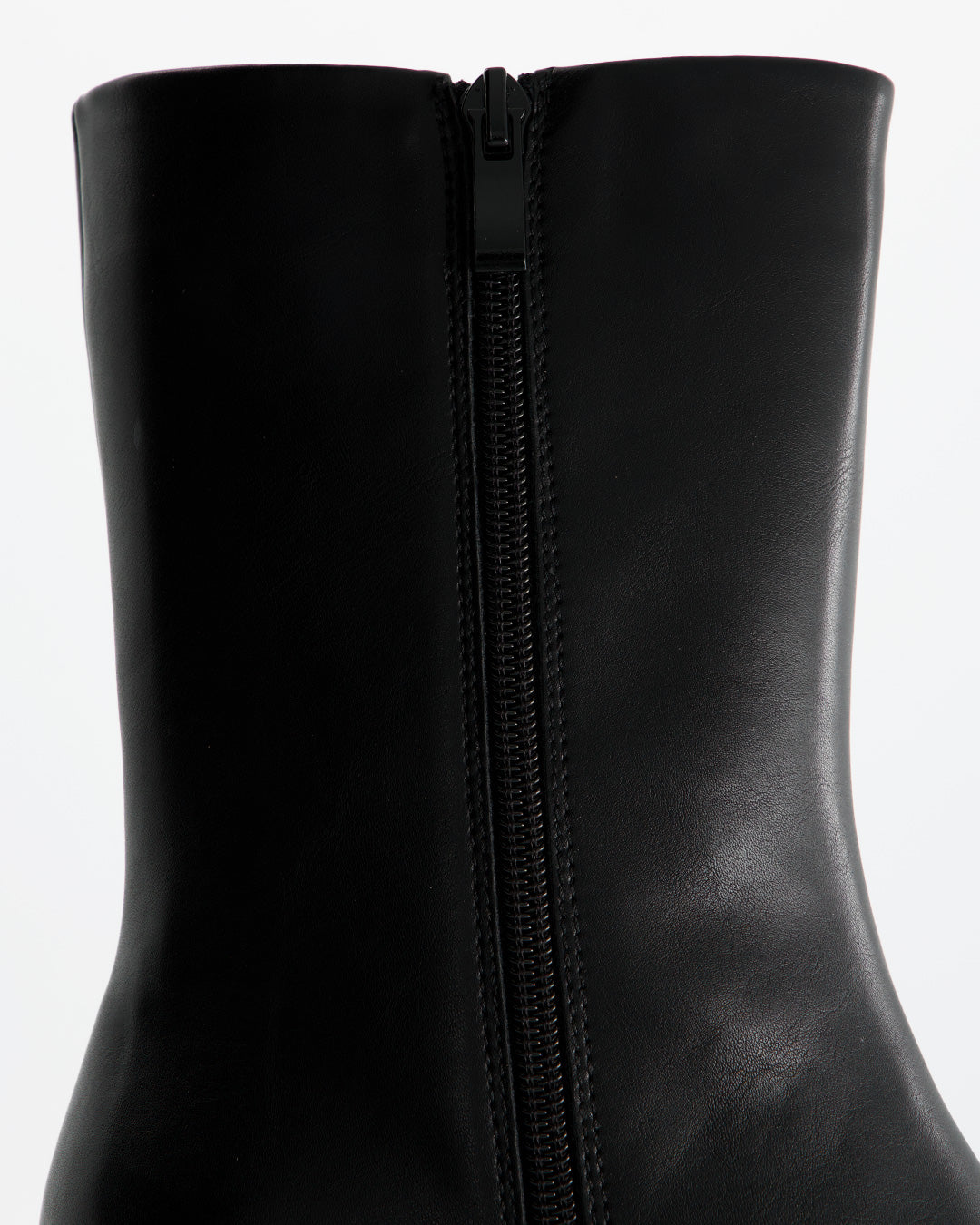 Botas negras de caña media con puntera - Gare