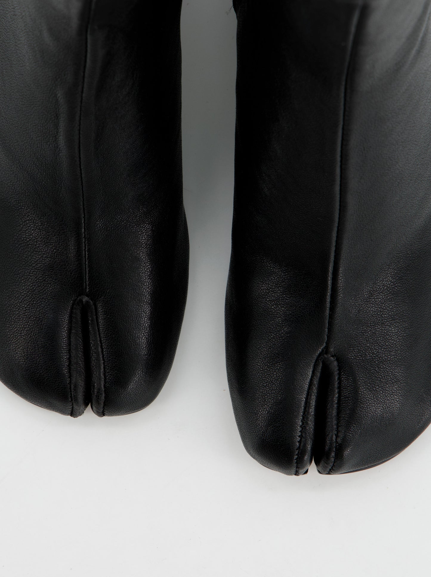 Black Leather Tabi Boots - Glace