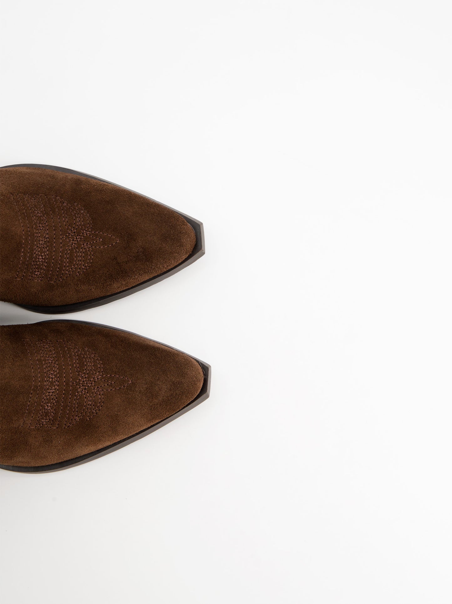 Botines cowboy de ante con tacón - Aroa